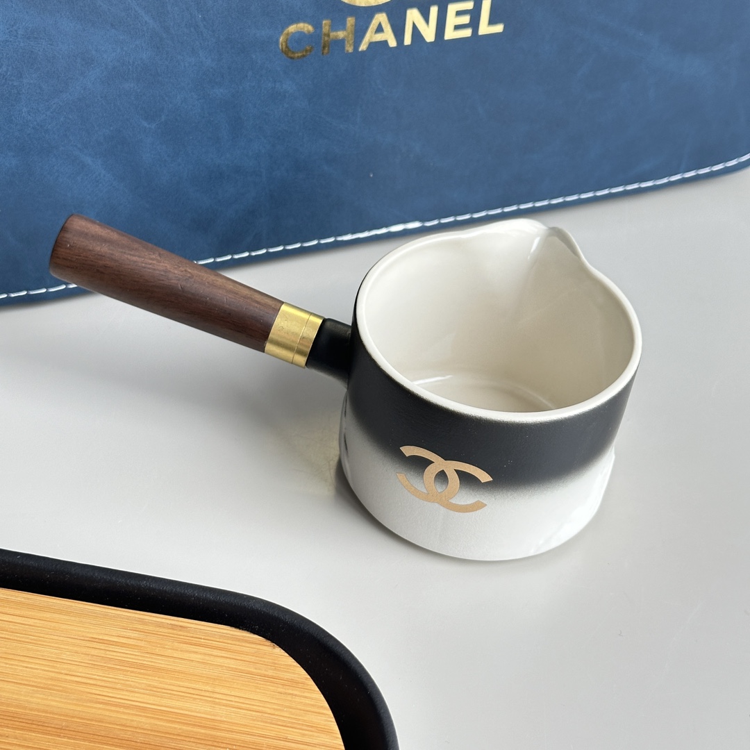 Fair CupCarrying tea soup, evenly distributing tea soup, making each cup - Lifestyle