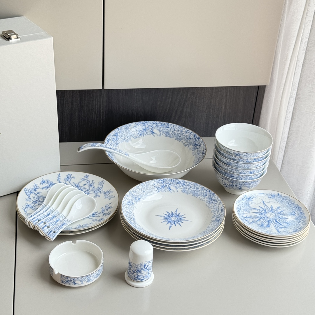 Dior迪奥无限梦境系列幸运星28件套骨瓷餐具 4