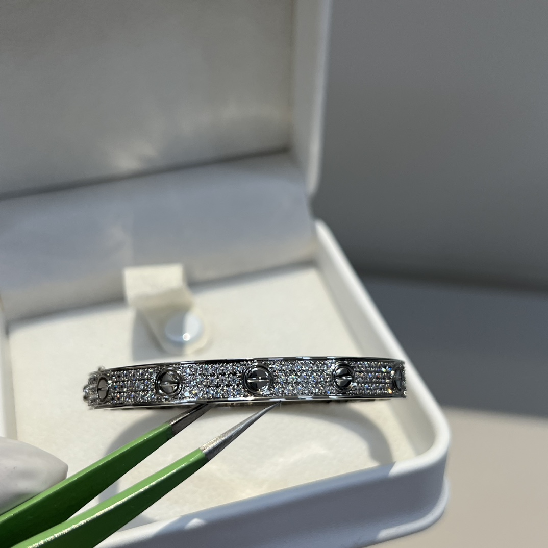 NO:102727,Cartier Star Bracelet version of the treasure, Cartier bracelet, cartier, bracelet19860909卡地亚满天星手镯宝版本卡扣版,卡地亚手镯,cartier,bracelet,Jewelry