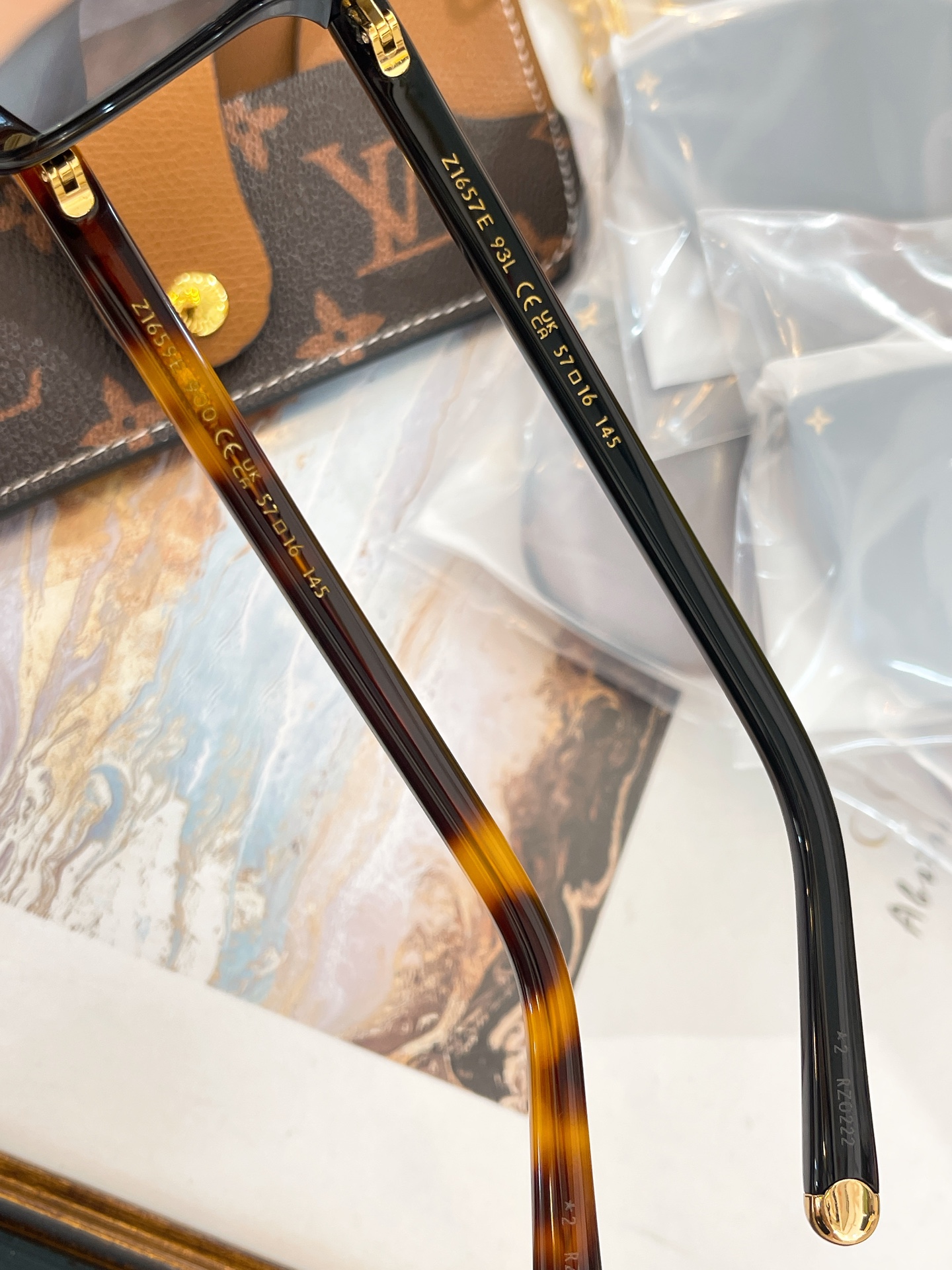 Louis Vuitton LOUIS VUITTON太阳眼镜