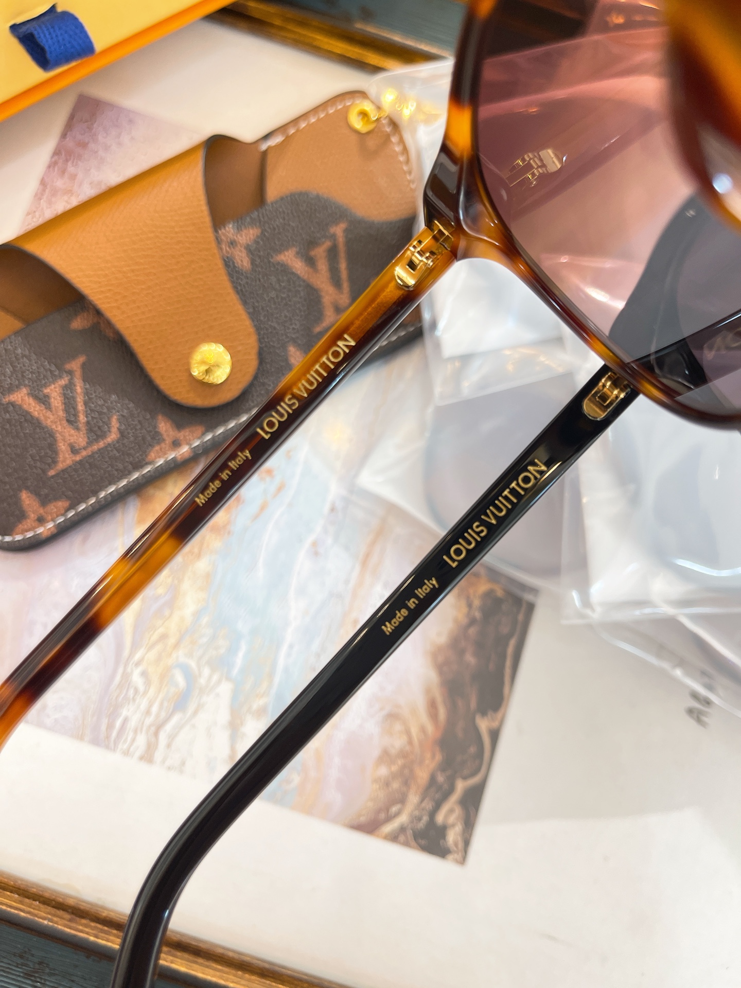 Louis Vuitton LOUIS VUITTON太阳眼镜