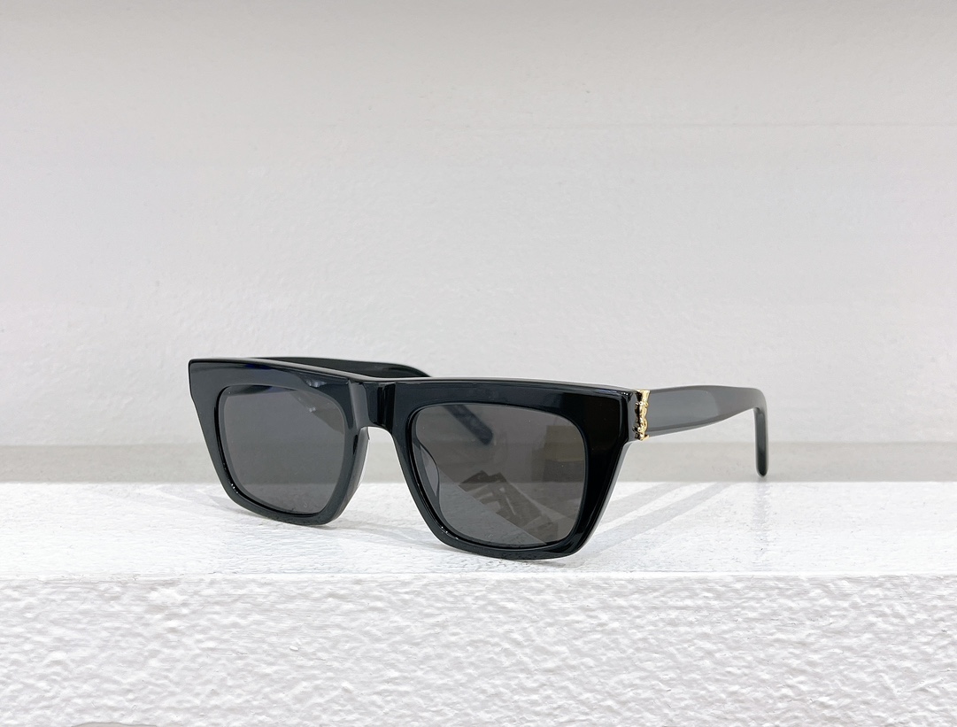 SAINTLAUREN*MODELSLM131SIZE52口20-140