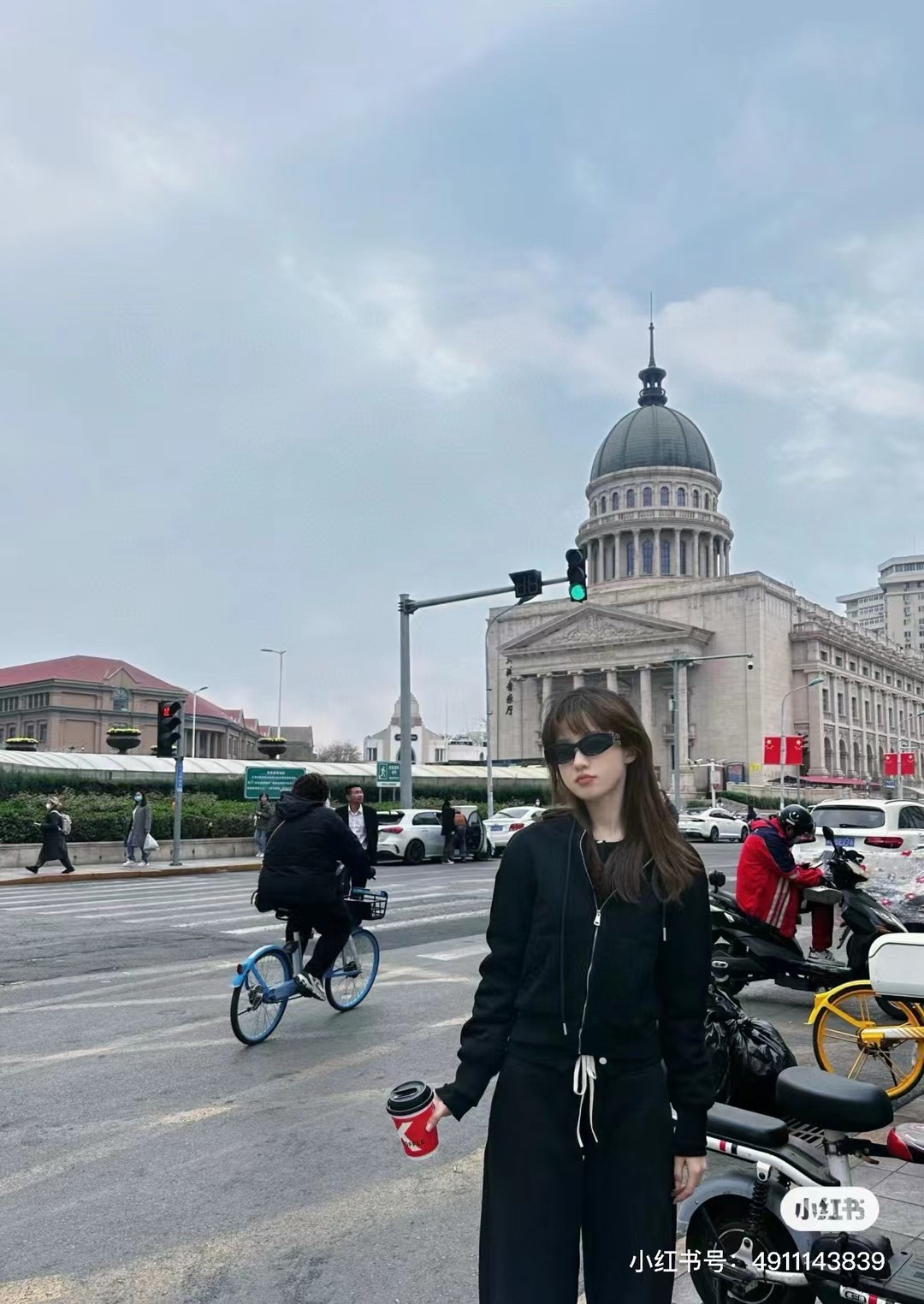 The hot sunglasses of the Queen’s resort - 图片 9
