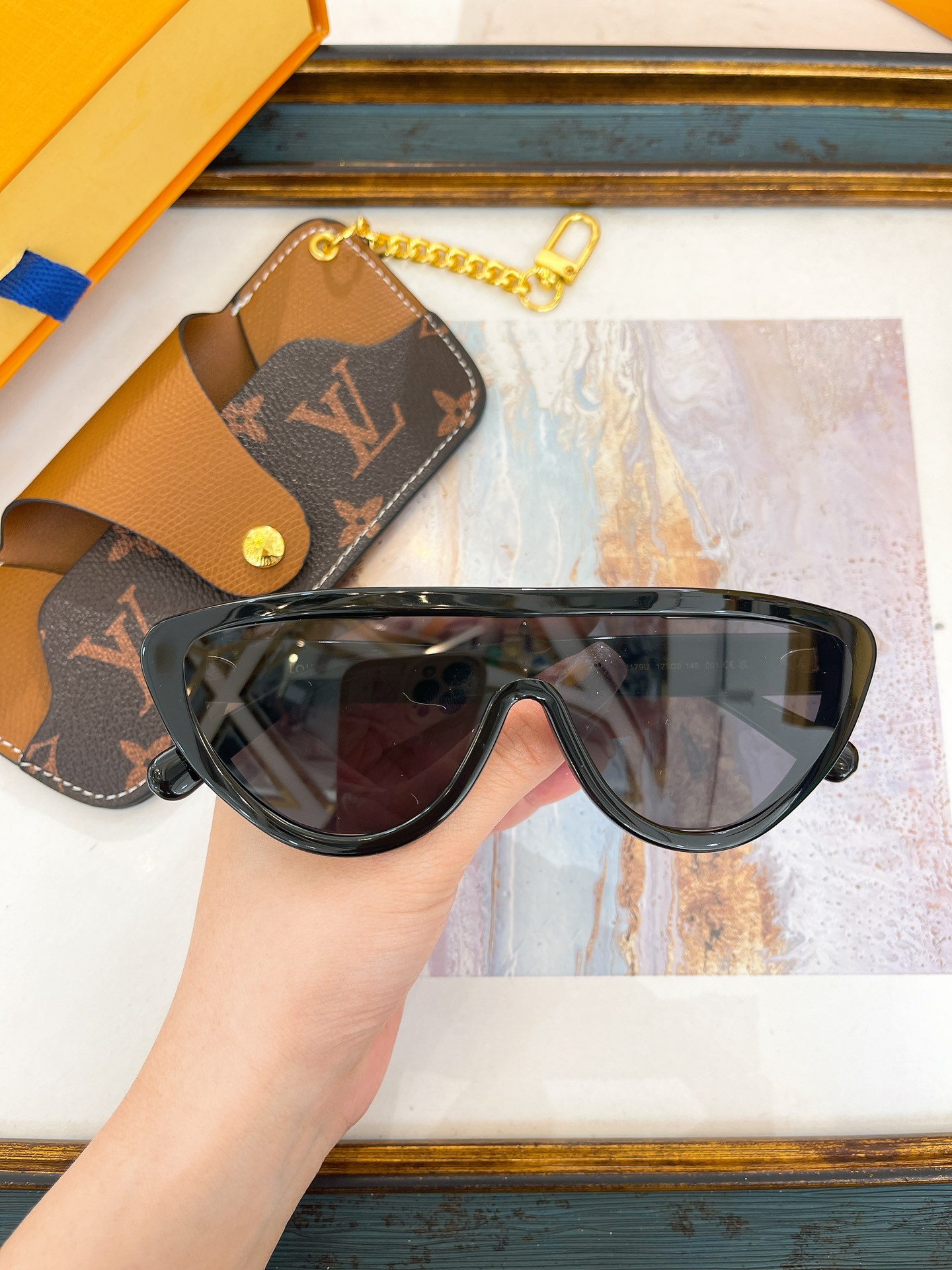 Louis Vuitton LOUIS VUITTON太阳眼镜