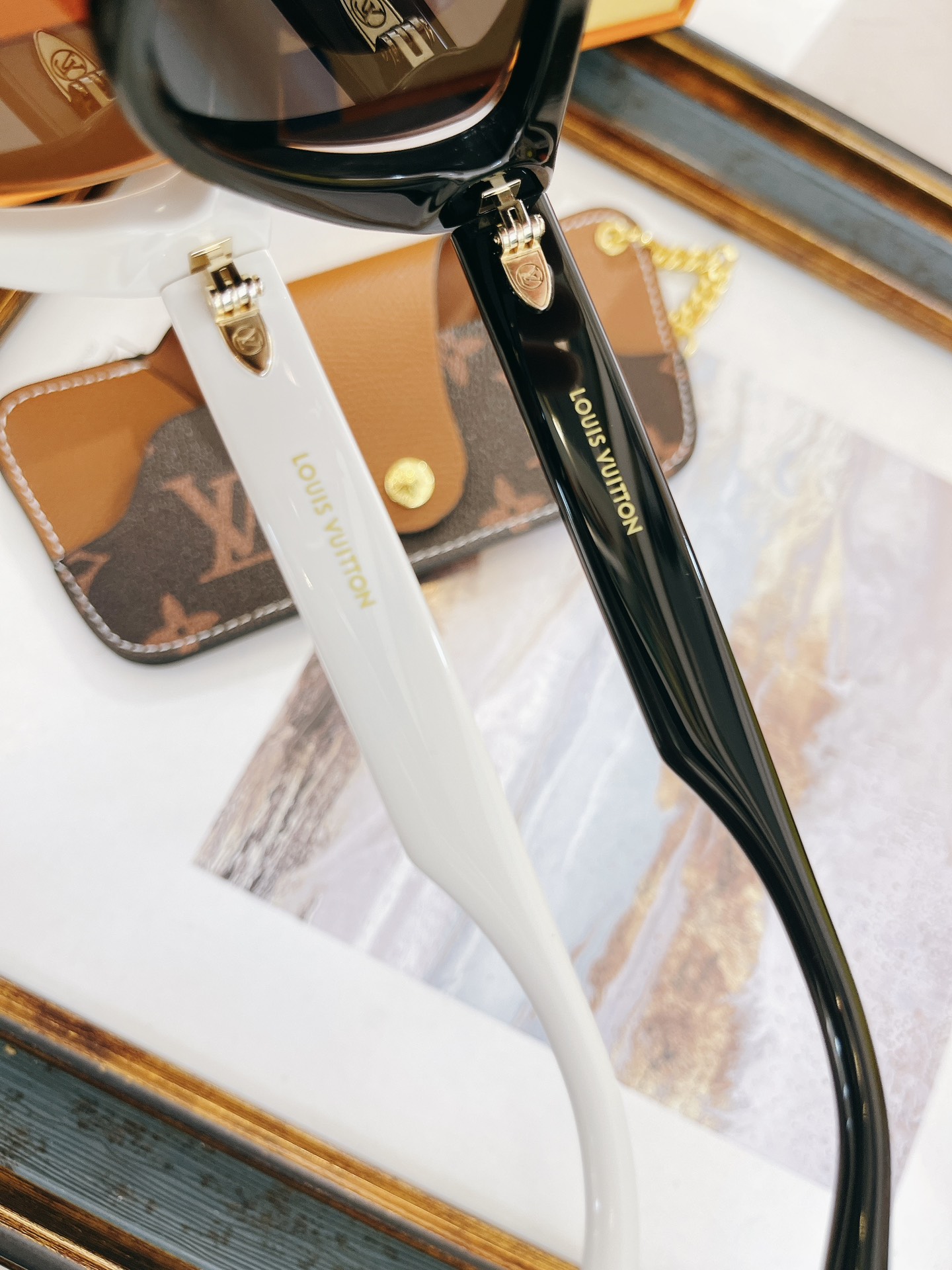 Louis Vuitton LOUIS VUITTON太阳眼镜