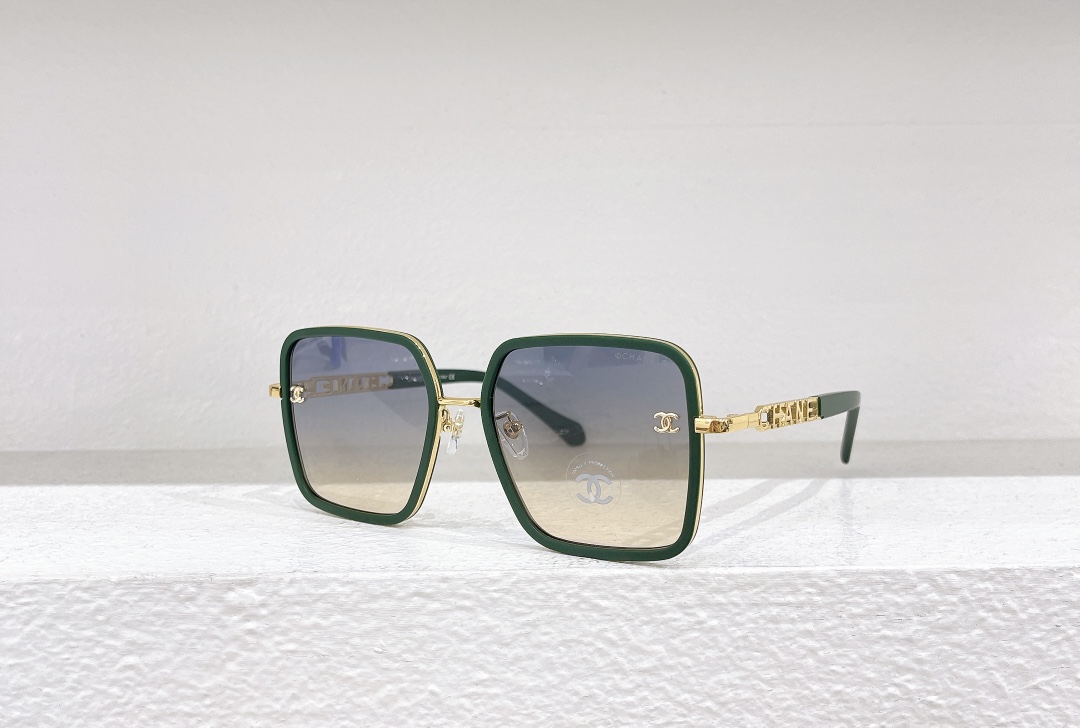 Chanel 香奈儿墨镜