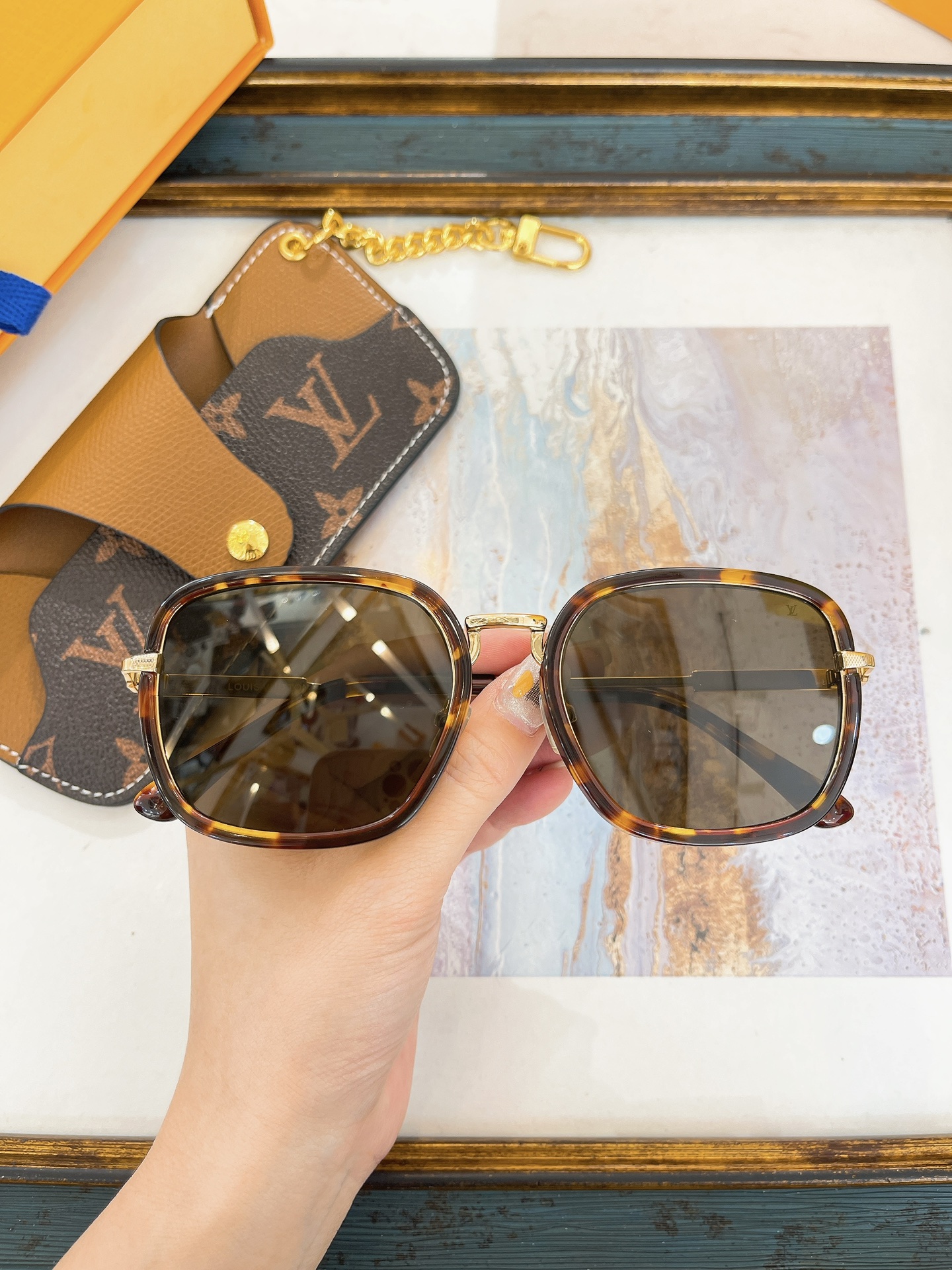 Louis Vuitton LOUIS VUITTON太阳眼镜