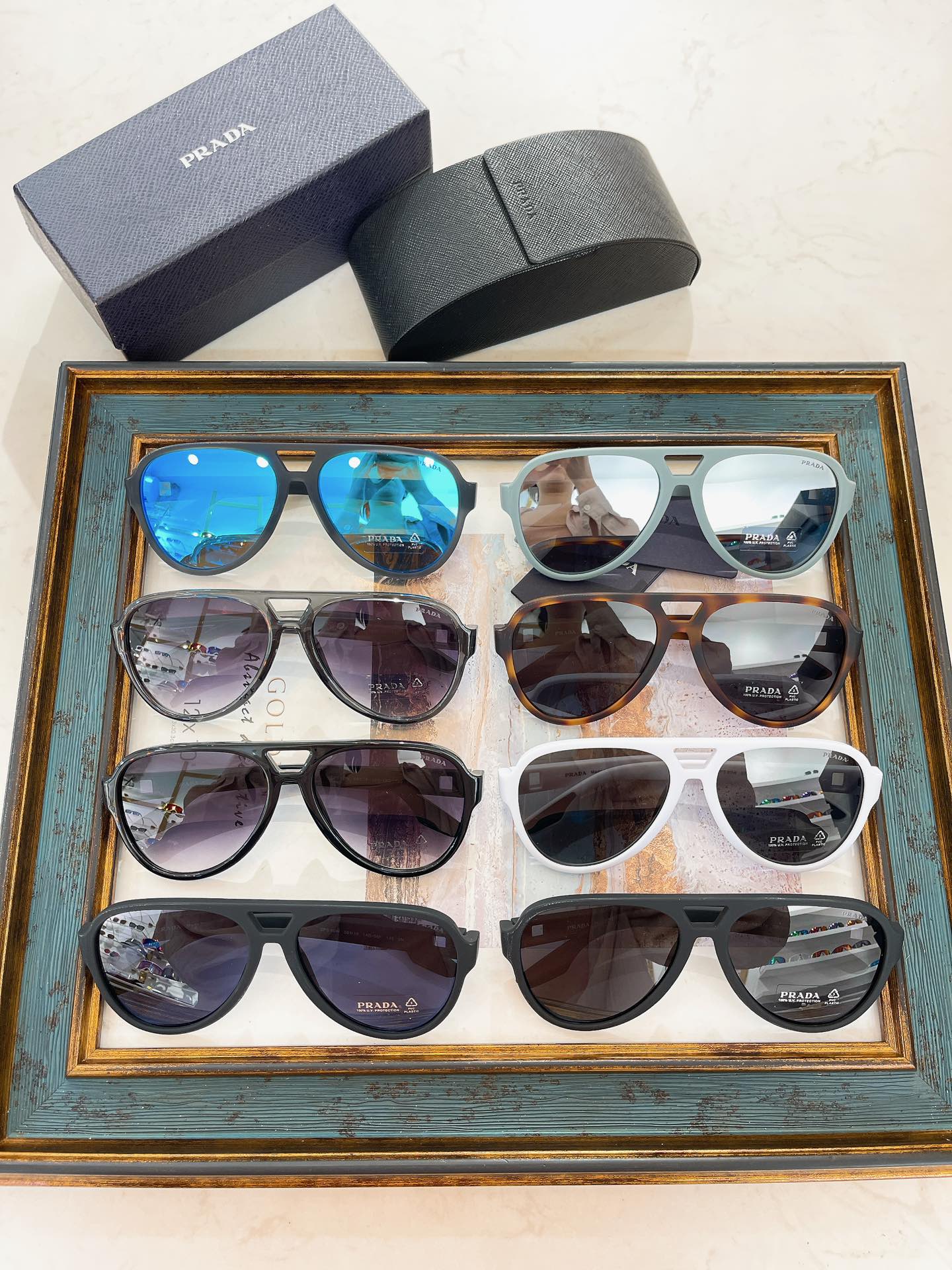 Prada 普拉达墨镜