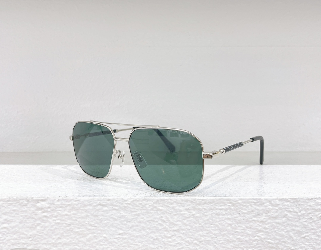 Louis Vuitton LOUIS VUITTON太阳眼镜