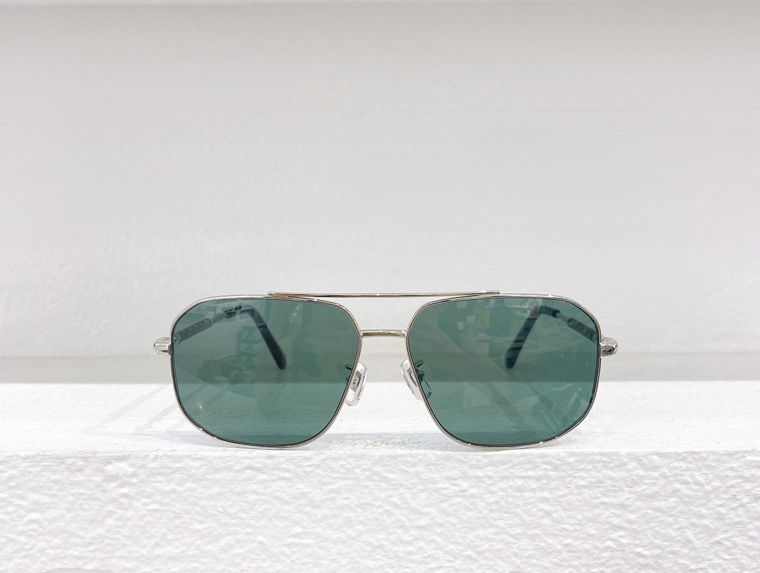 Louis Vuitton LOUIS VUITTON太阳眼镜