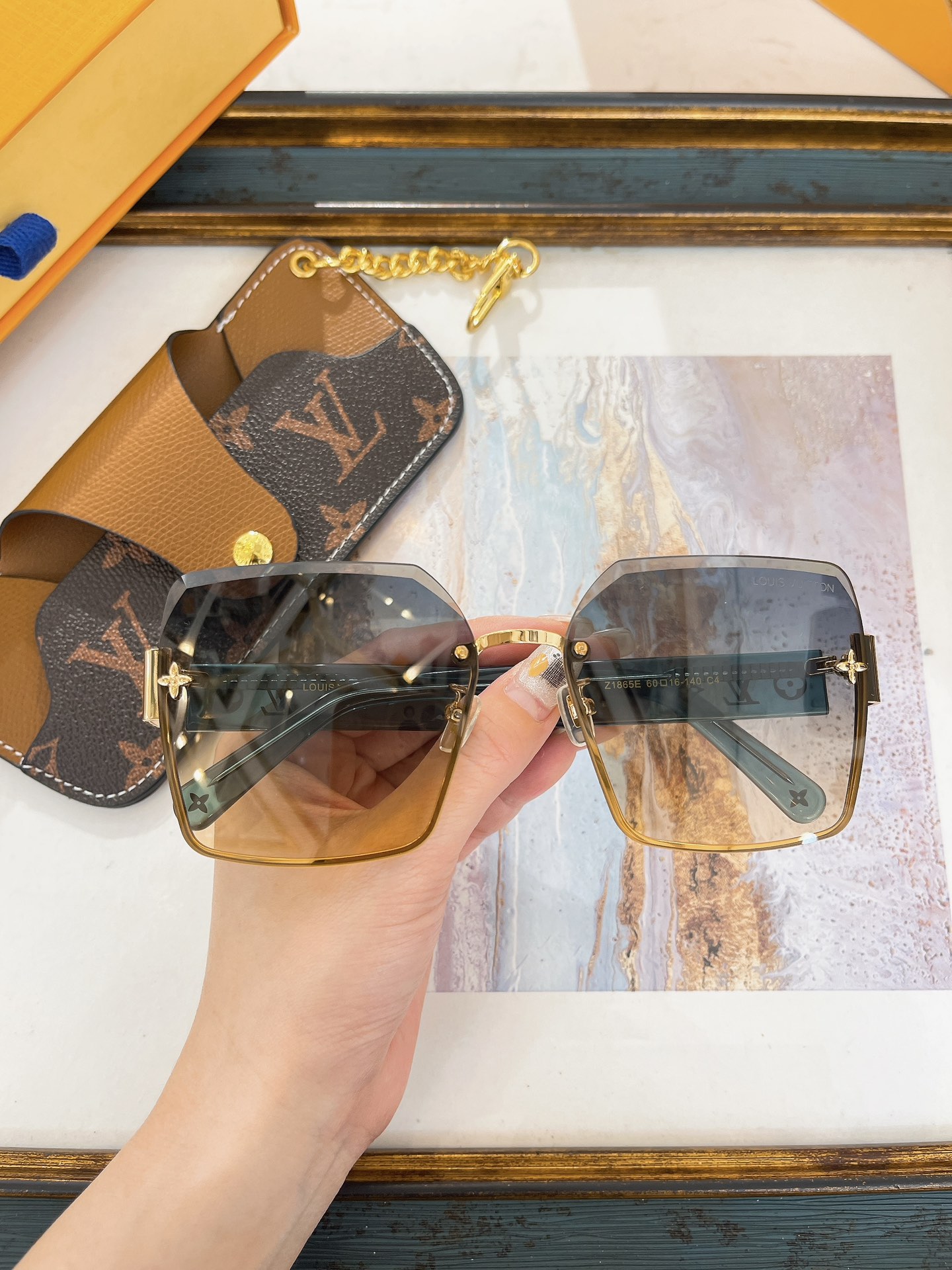 Louis Vuitton LOUIS VUITTON太阳眼镜