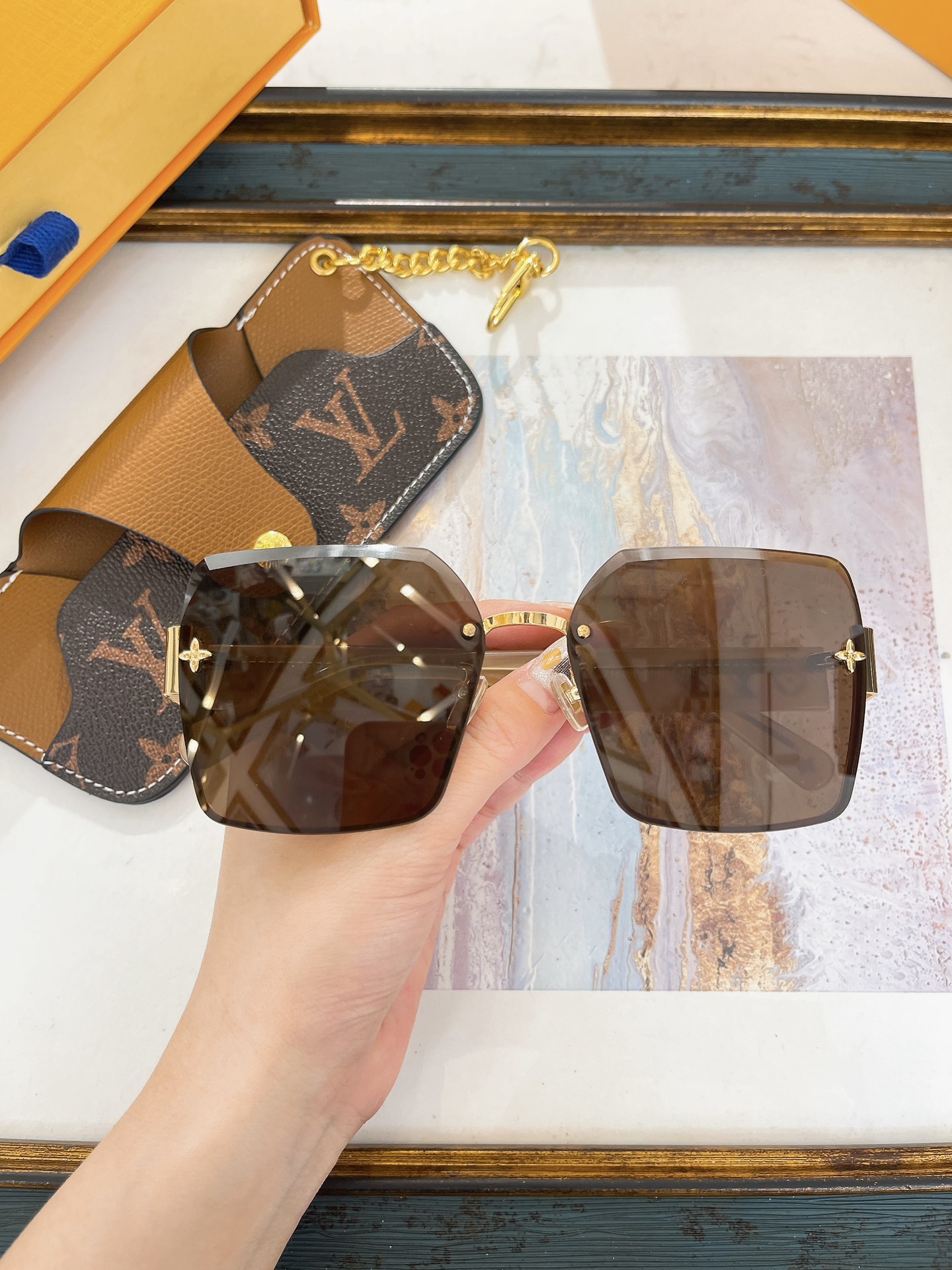 Louis Vuitton LOUIS VUITTON太阳眼镜
