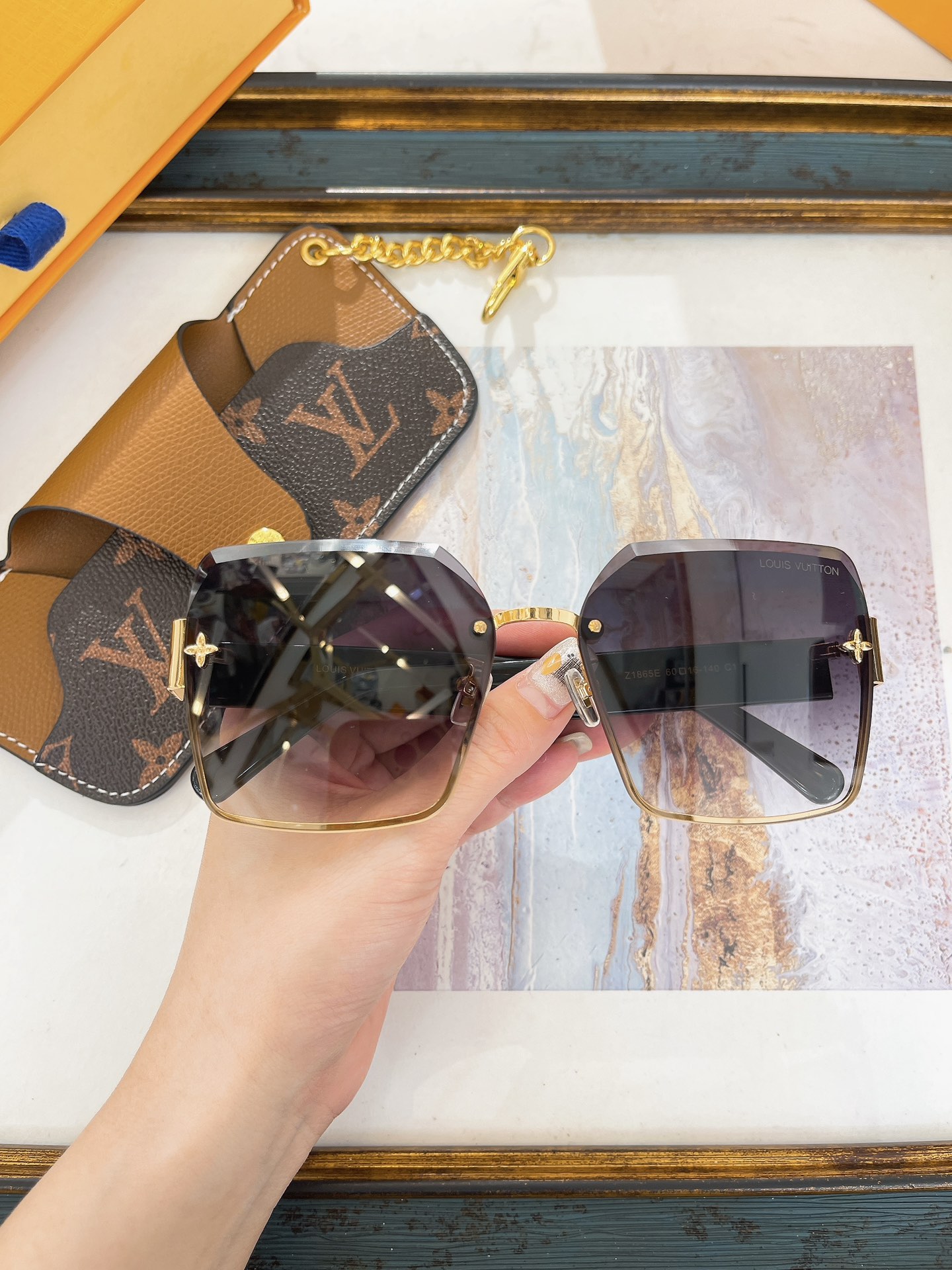 Louis Vuitton LOUIS VUITTON太阳眼镜