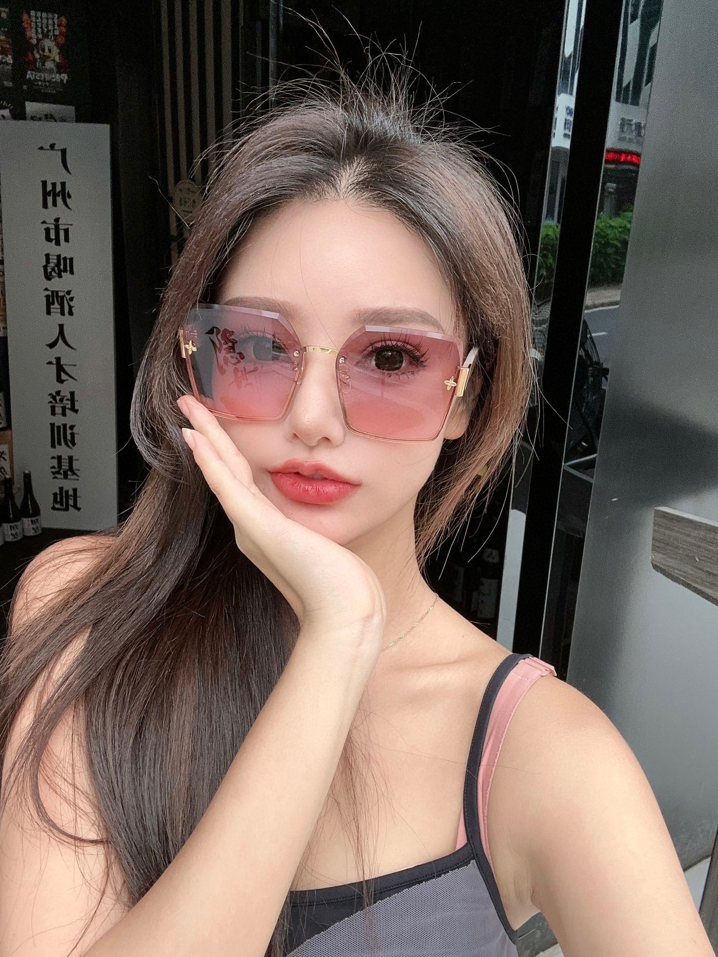 Louis Vuitton LOUIS VUITTON太阳眼镜