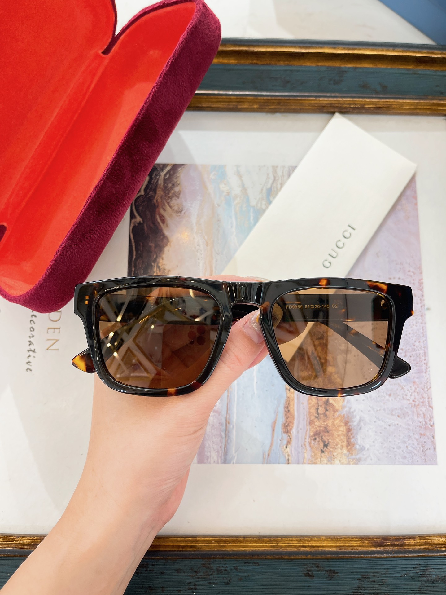 Gucci 古驰墨镜