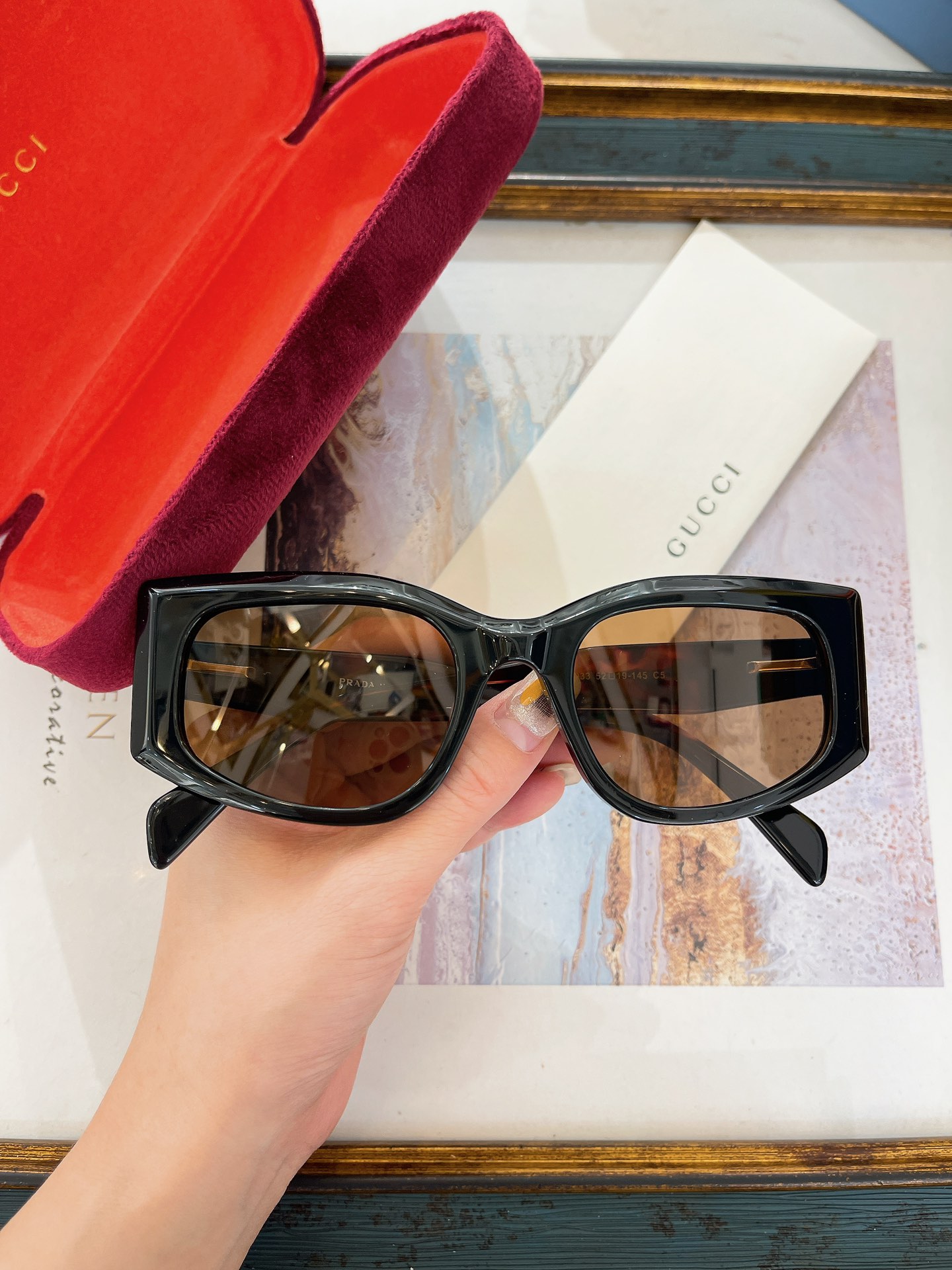 Gucci 古驰墨镜