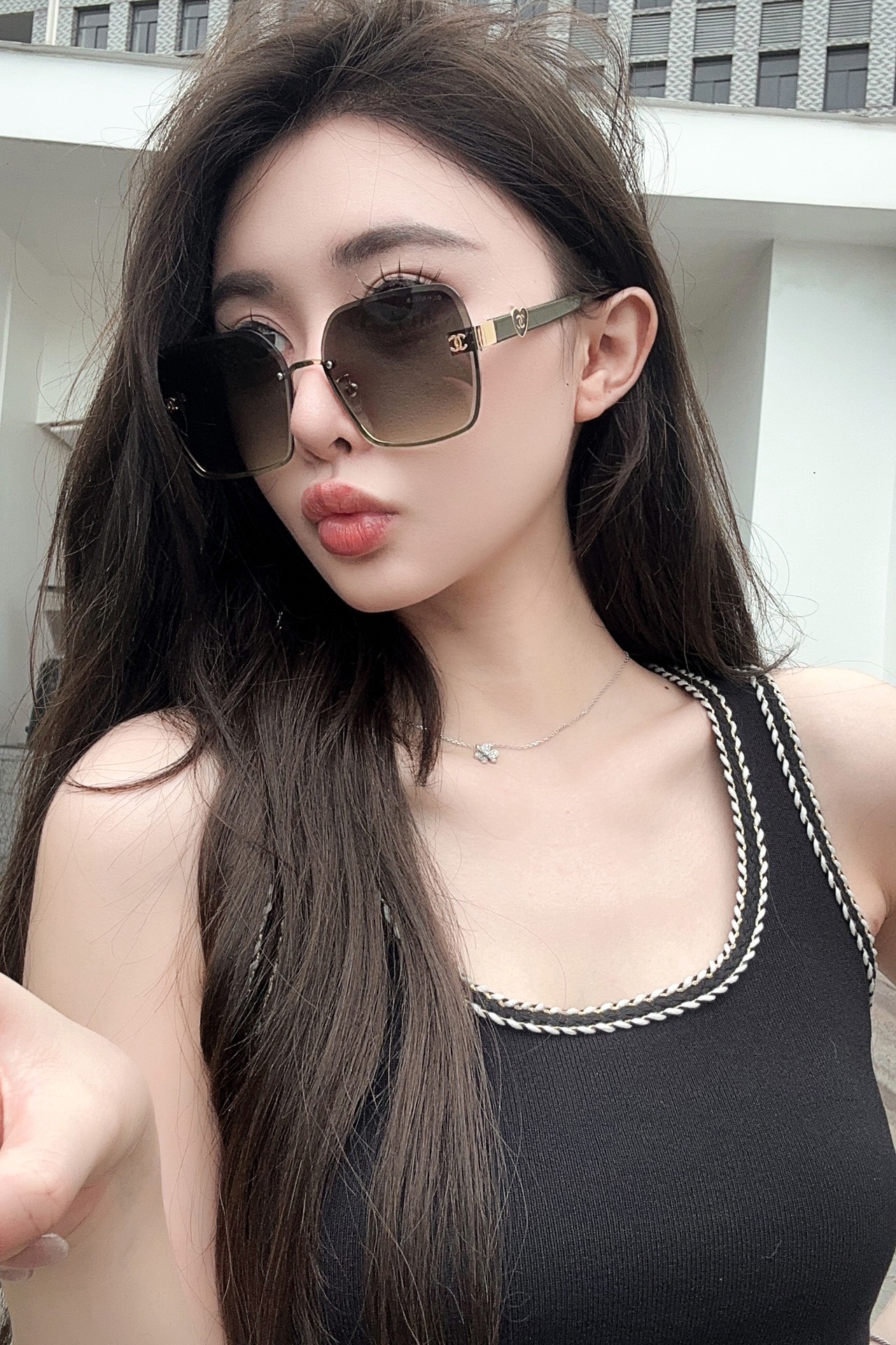 Chanel 香奈儿墨镜