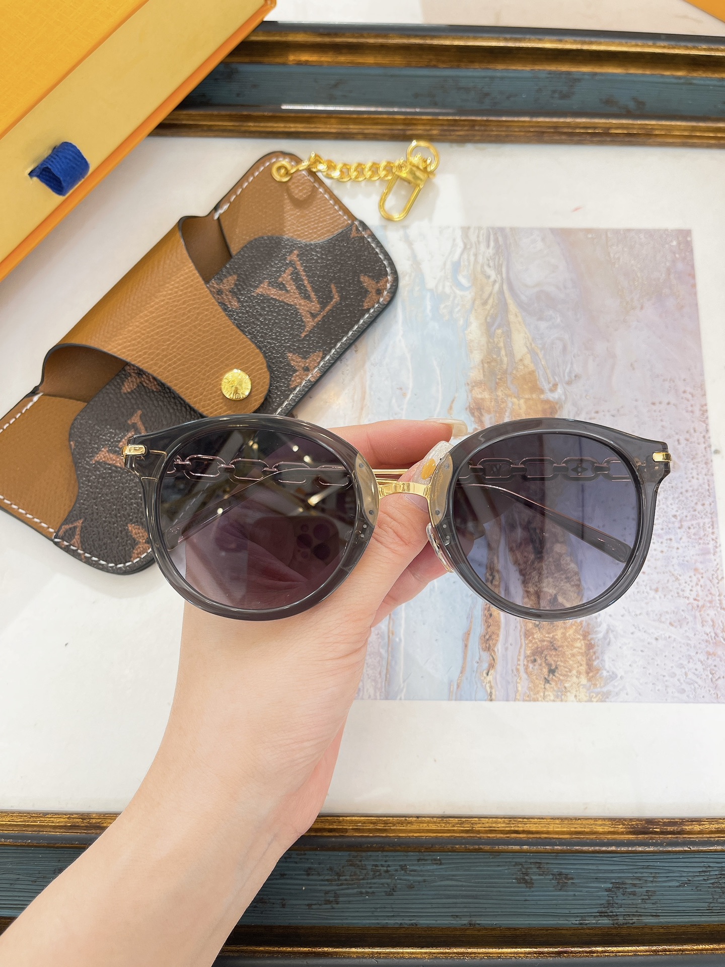 Louis Vuitton LOUIS VUITTON太阳眼镜