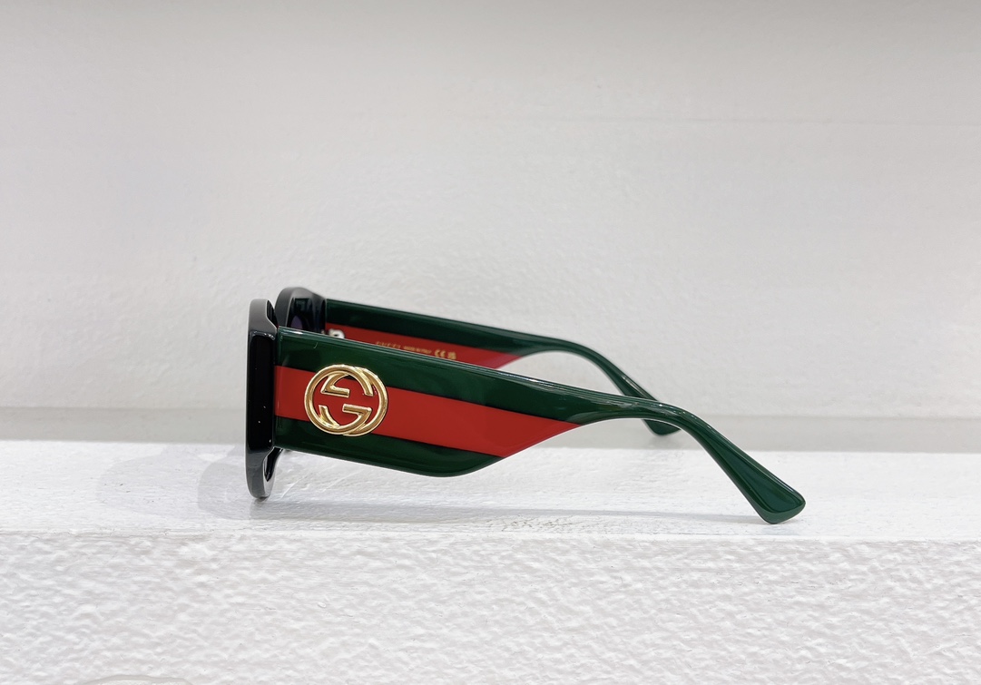 Gucci 古驰墨镜