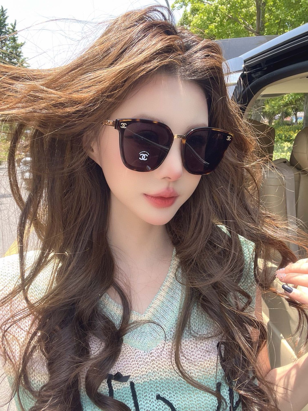 Chanel 香奈儿墨镜