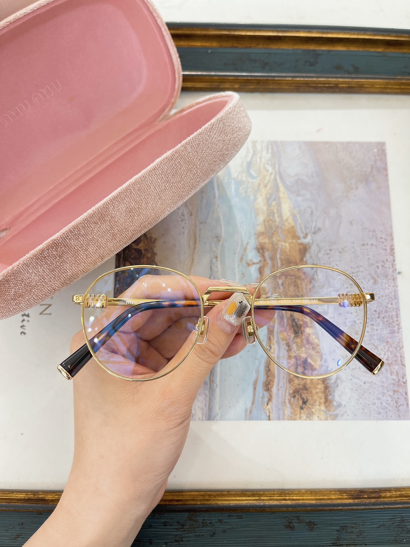 Miu Miu 缪缪墨镜
