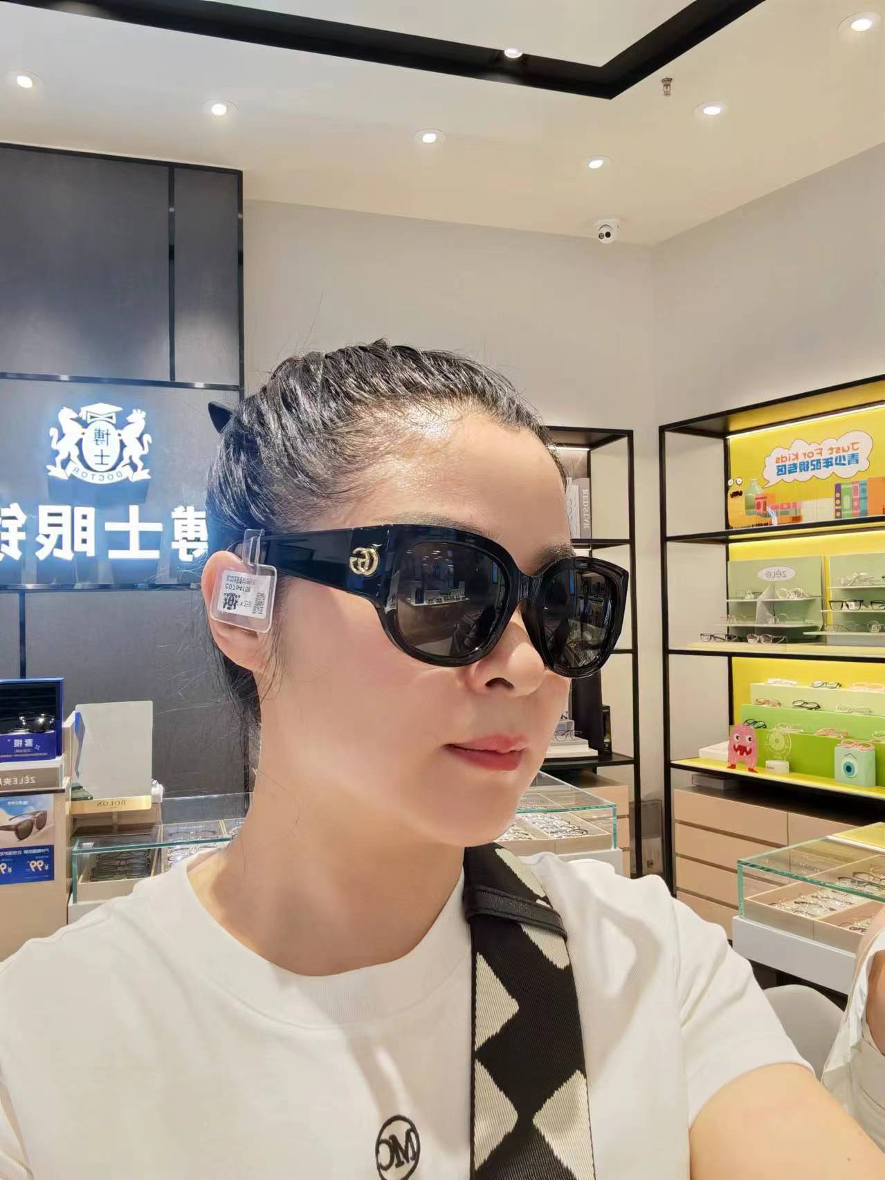Gucci 古驰墨镜