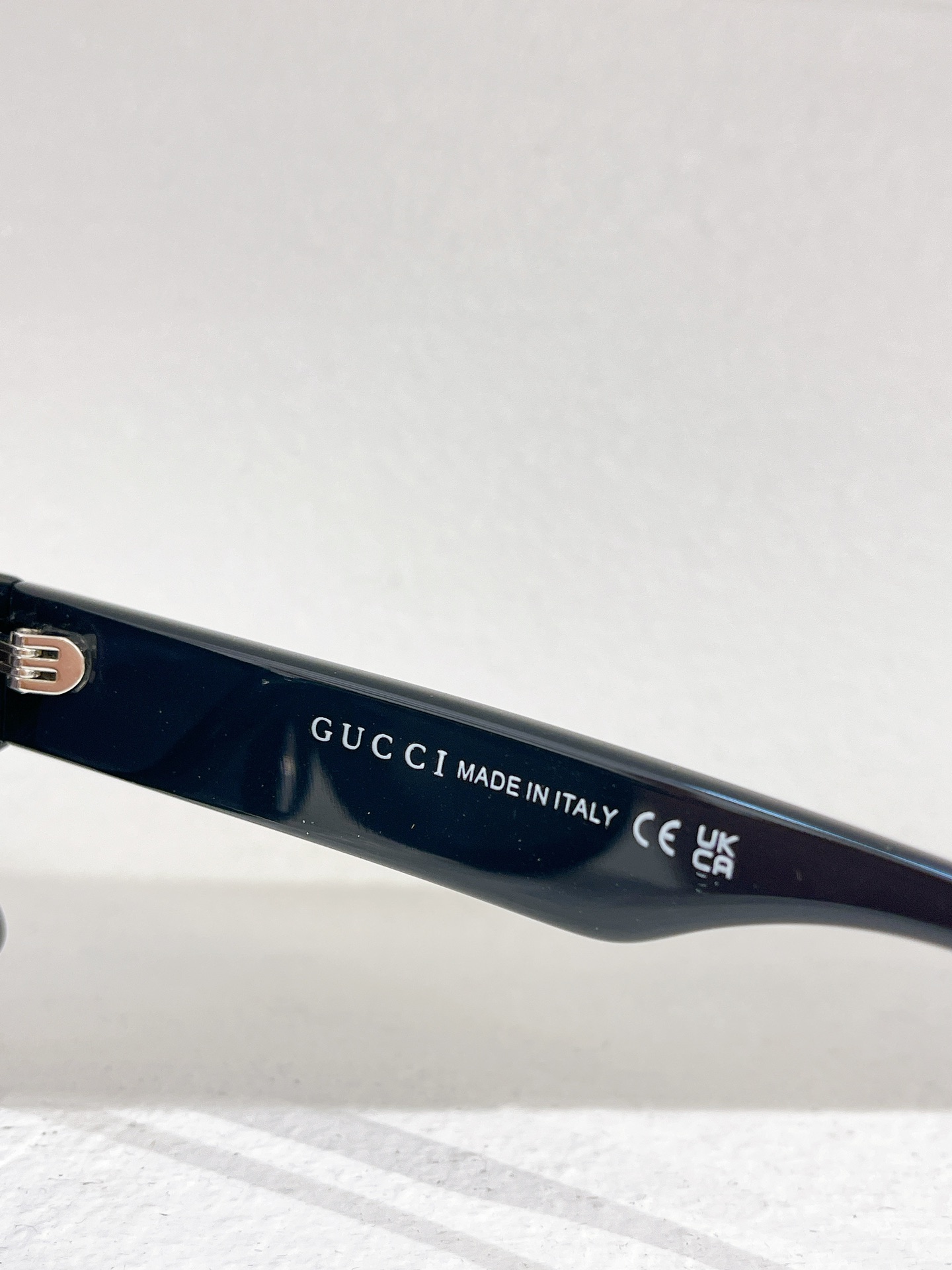 Gucci 古驰墨镜