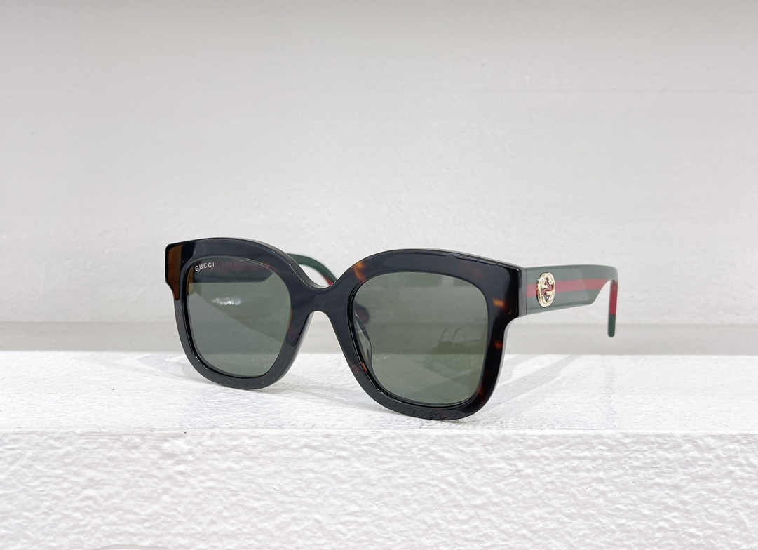 Gucci 古驰墨镜