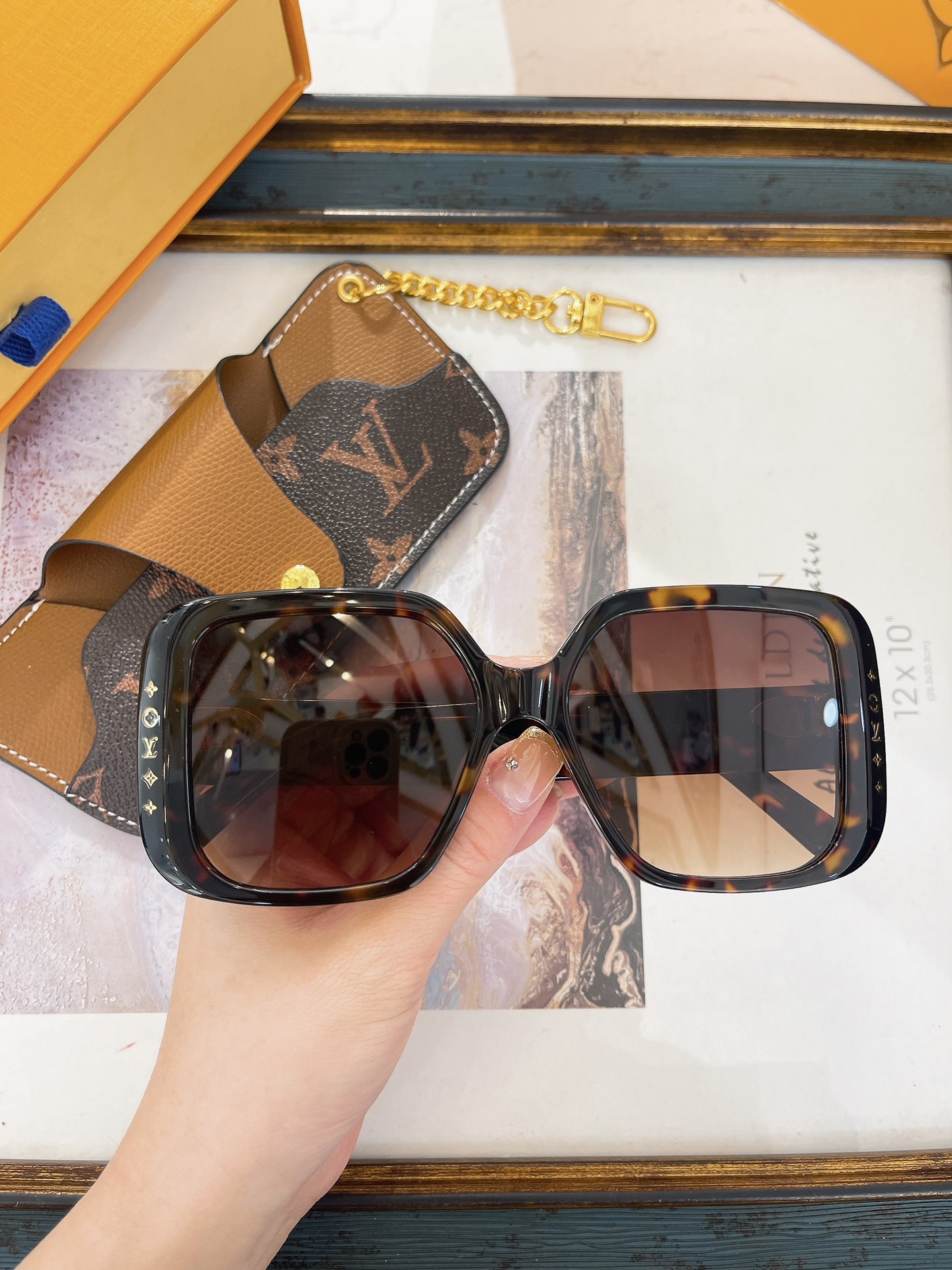 Louis Vuitton LOUIS VUITTON太阳眼镜