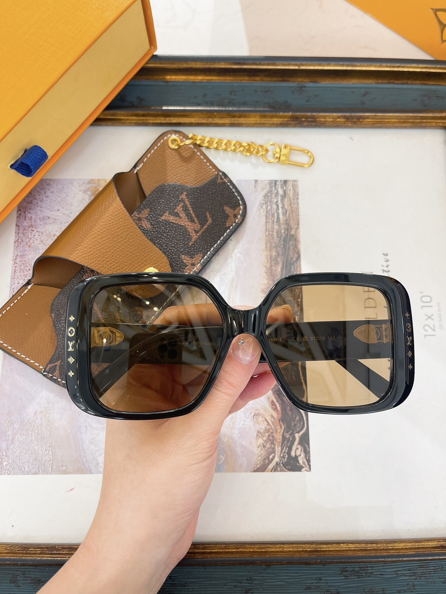 Louis Vuitton LOUIS VUITTON太阳眼镜