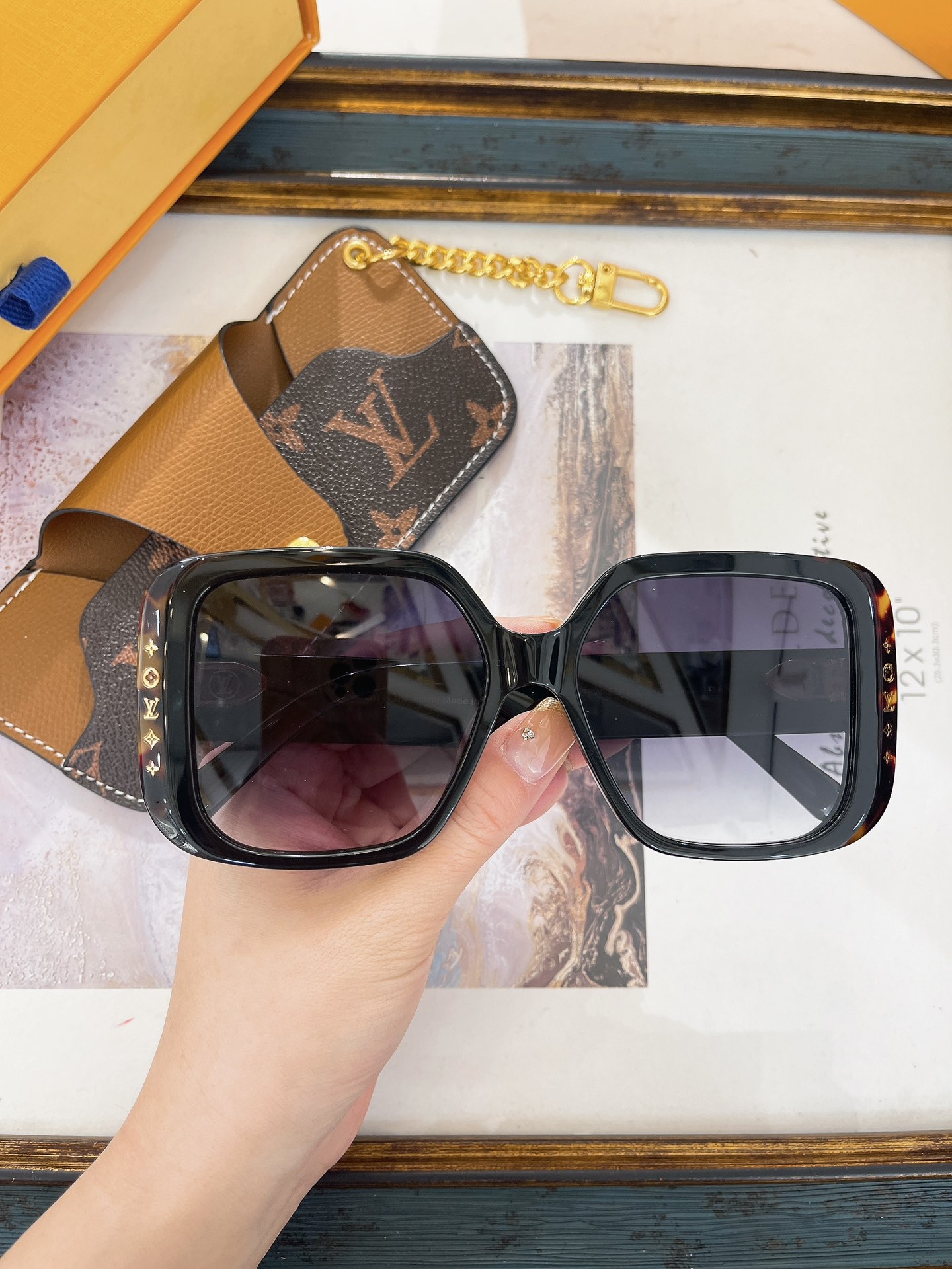 Louis Vuitton LOUIS VUITTON太阳眼镜