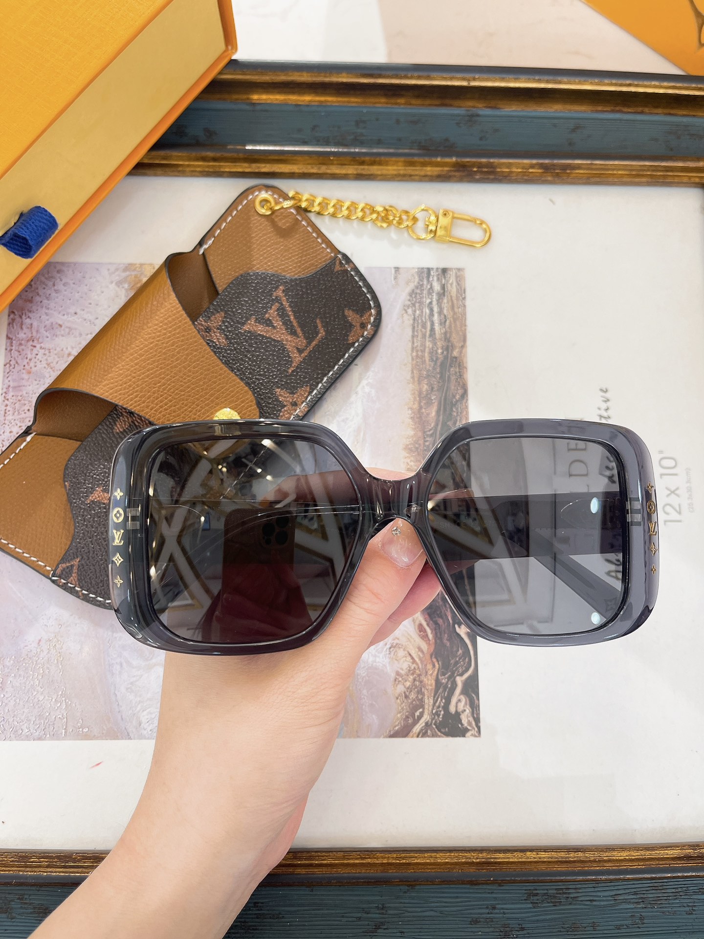 Louis Vuitton LOUIS VUITTON太阳眼镜