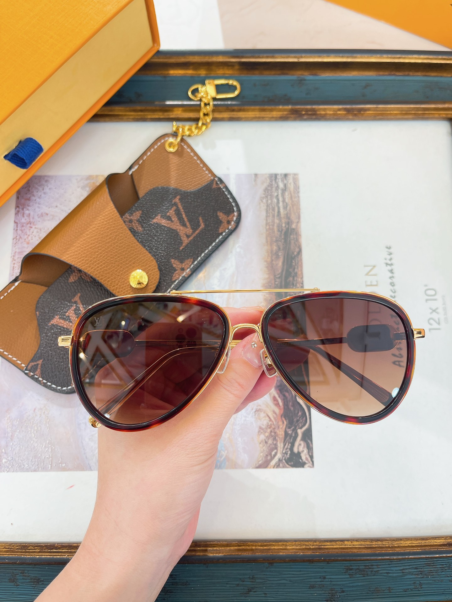 Louis Vuitton LOUIS VUITTON太阳眼镜