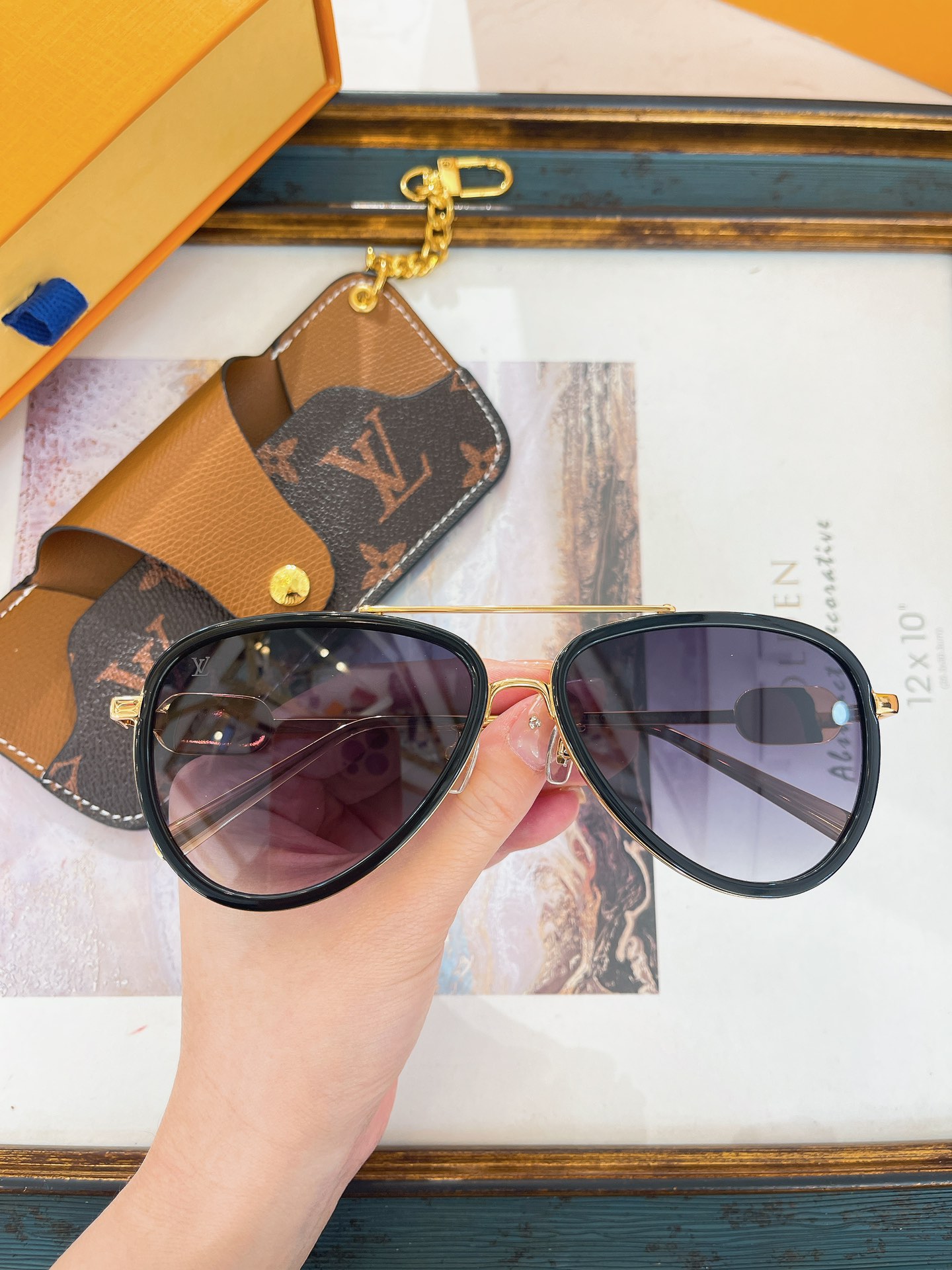 Louis Vuitton LOUIS VUITTON太阳眼镜