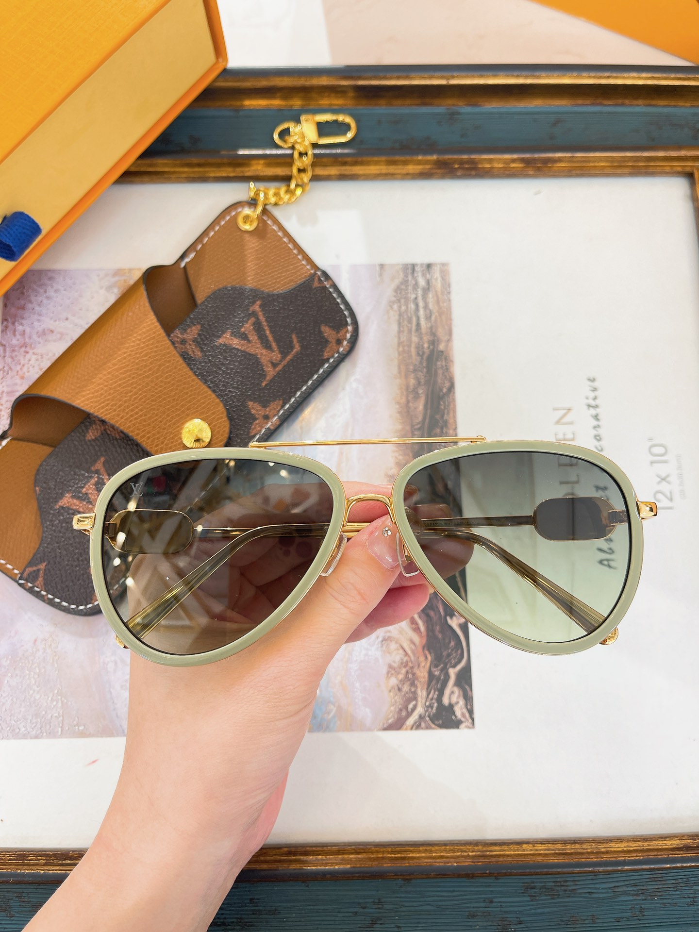 Louis Vuitton LOUIS VUITTON太阳眼镜