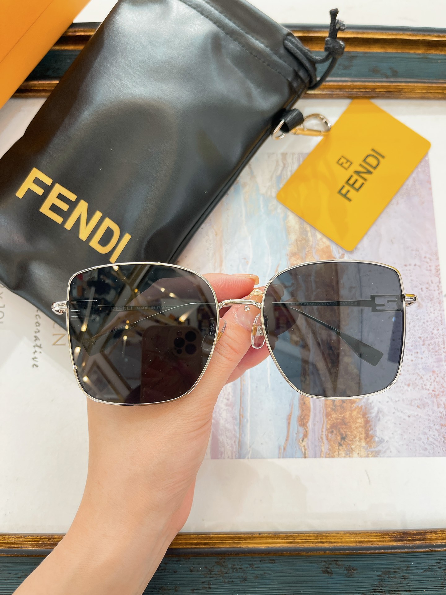 Fendi 芬迪墨镜