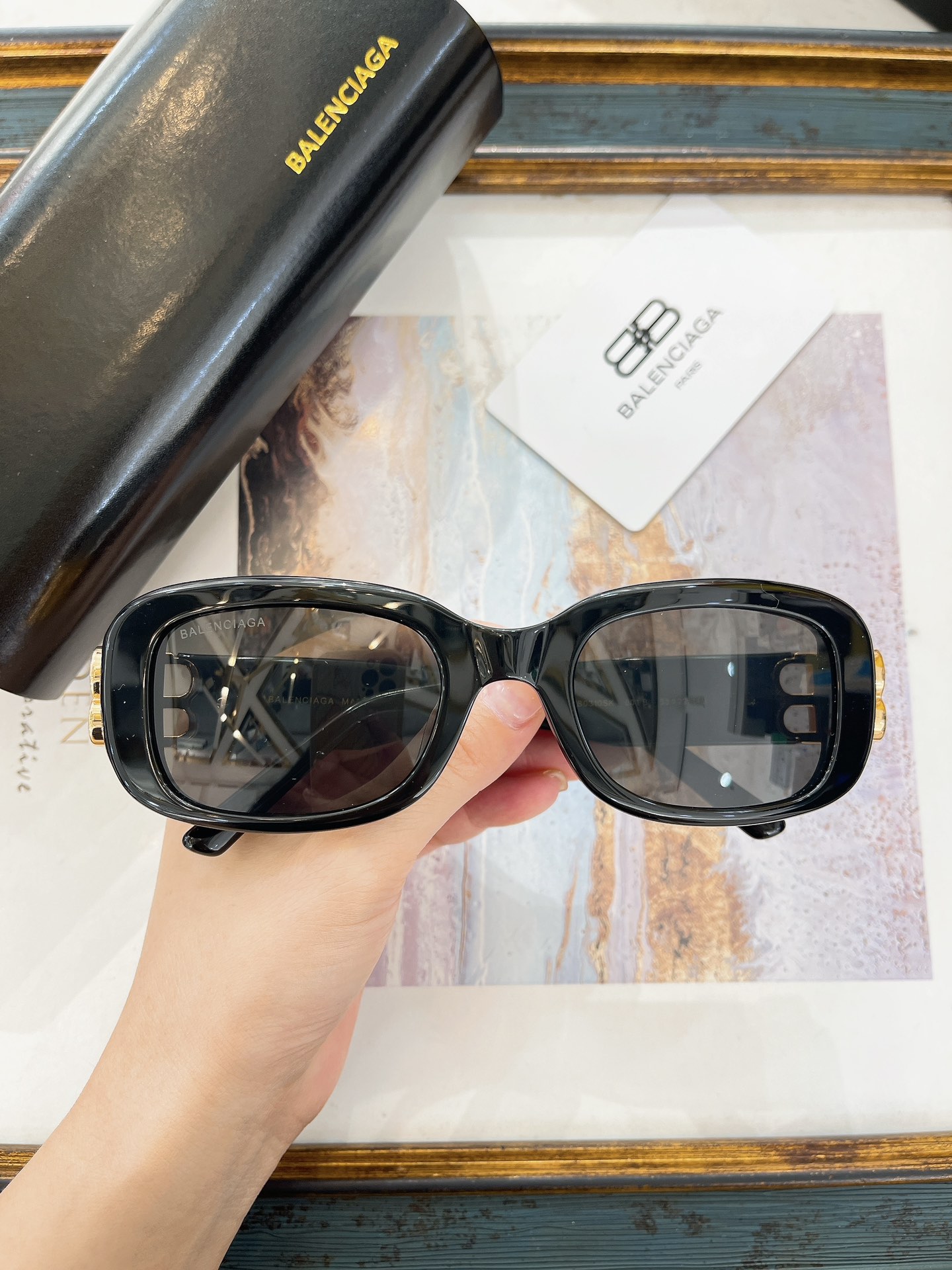 [Balenciaga Eyewear]