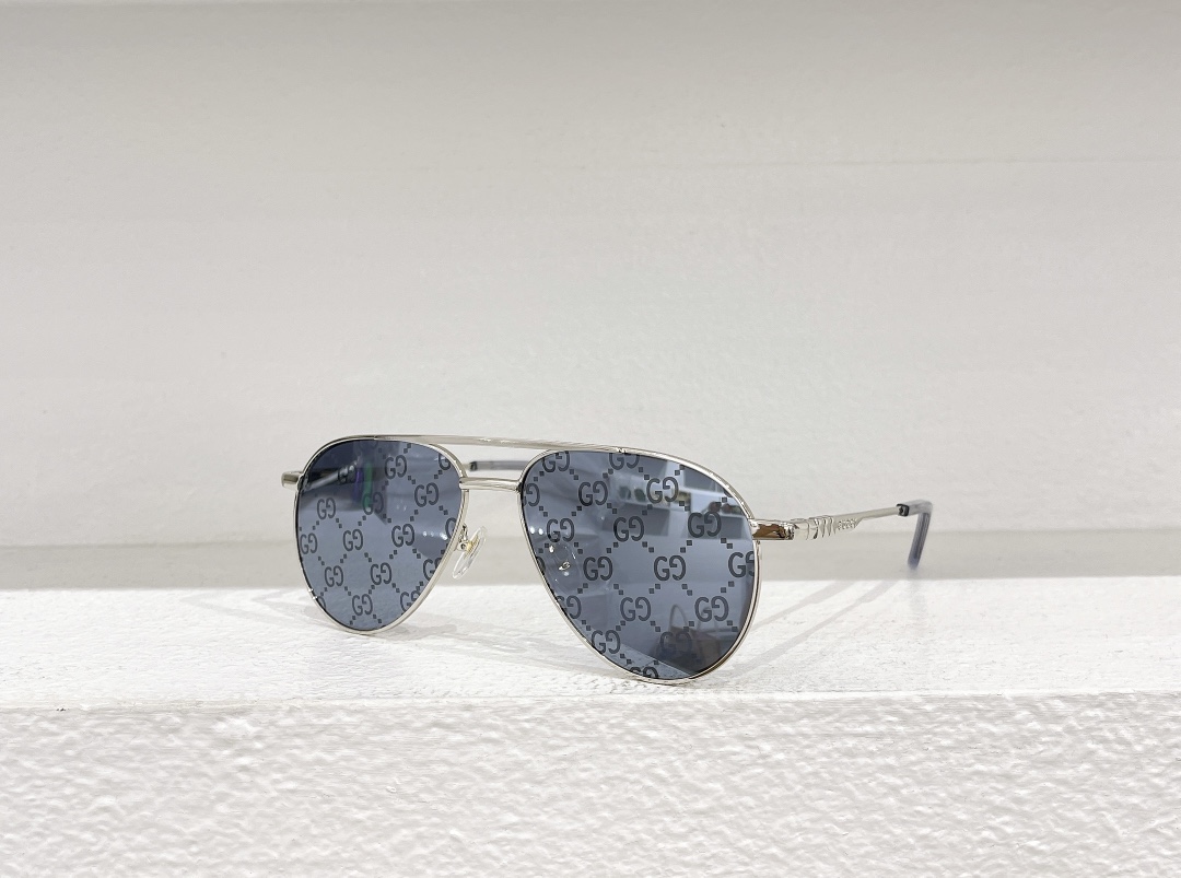 Gucci 古驰墨镜