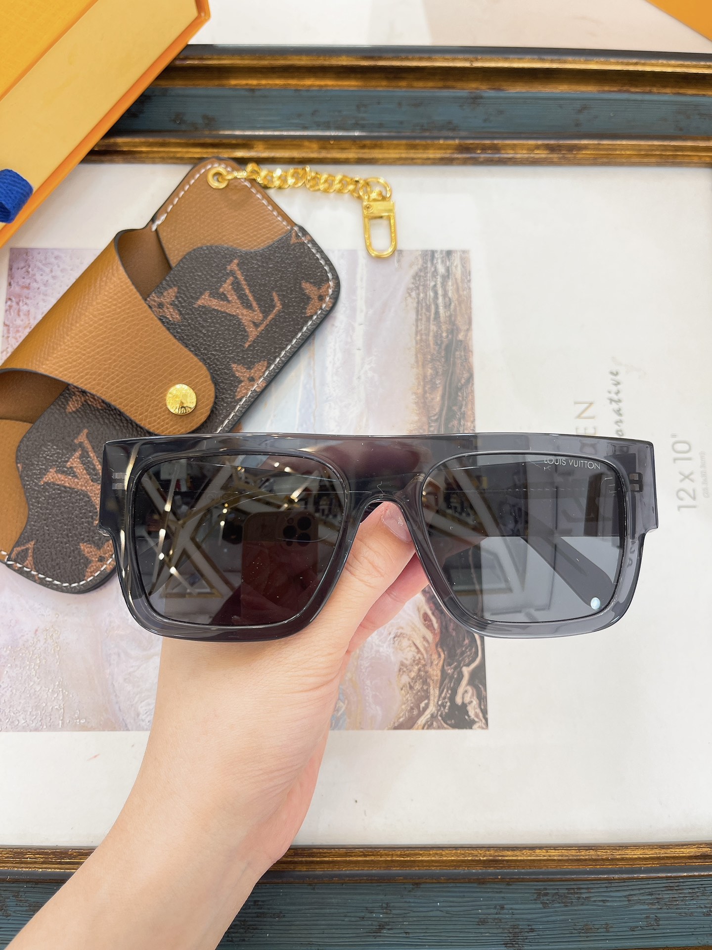 Louis Vuitton LOUIS VUITTON太阳眼镜