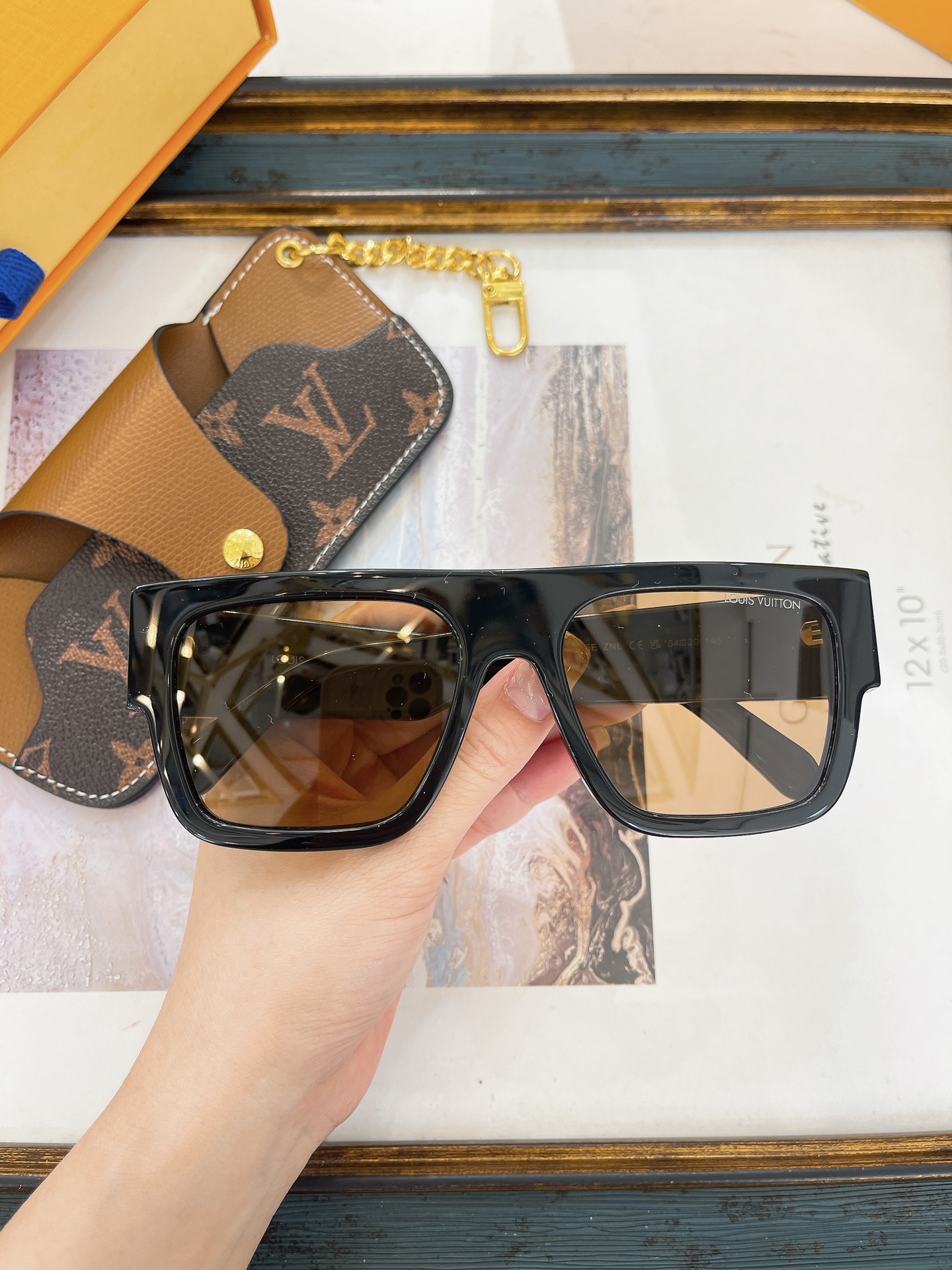 Louis Vuitton LOUIS VUITTON太阳眼镜