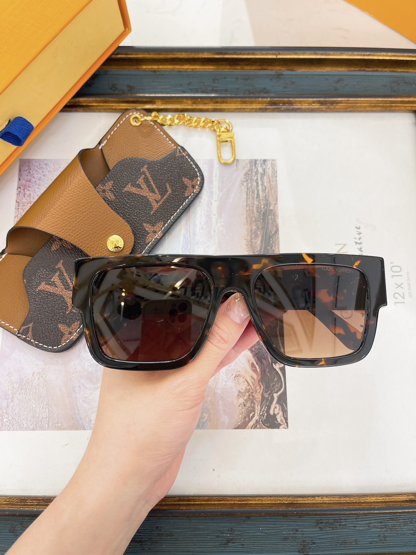 Louis Vuitton LOUIS VUITTON太阳眼镜