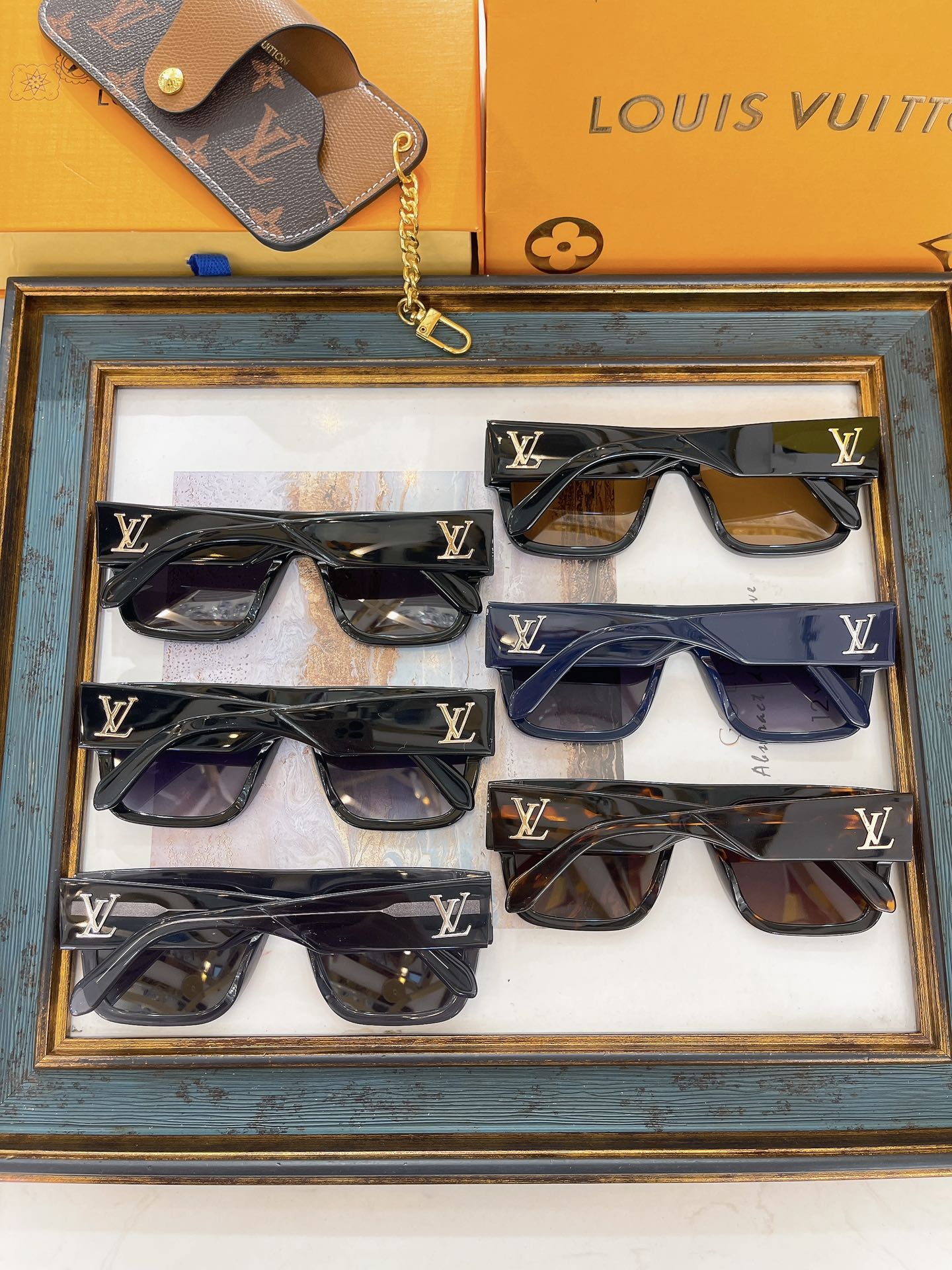 Louis Vuitton LOUIS VUITTON太阳眼镜