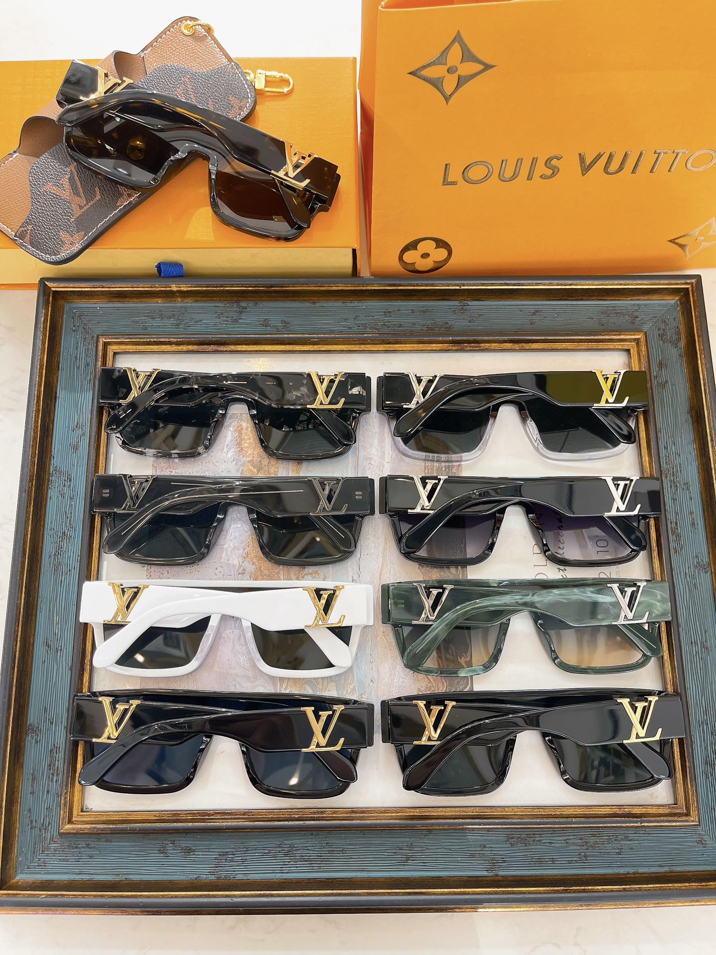 Louis Vuitton LOUIS VUITTON太阳眼镜