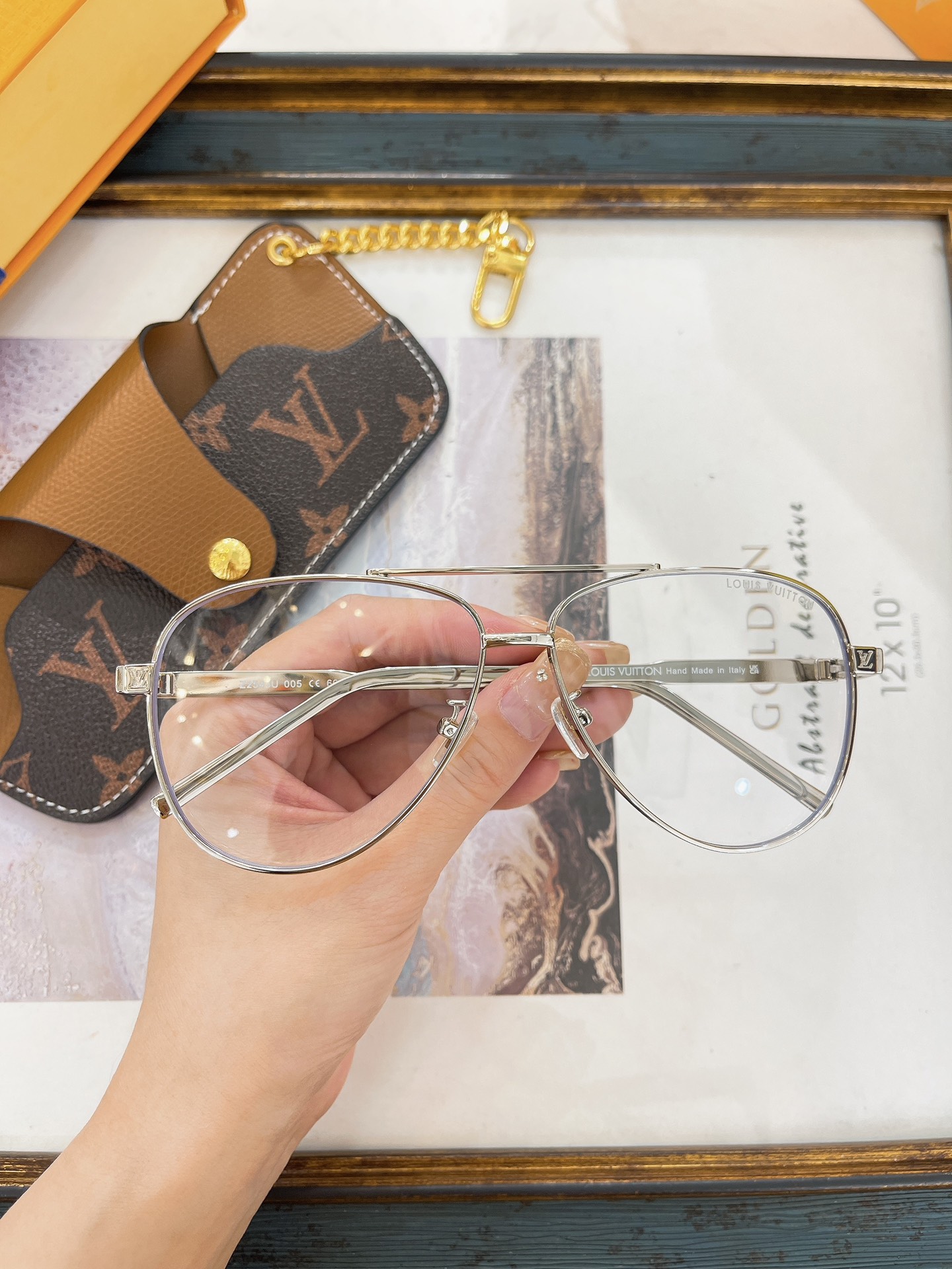 Louis Vuitton LOUIS VUITTON太阳眼镜