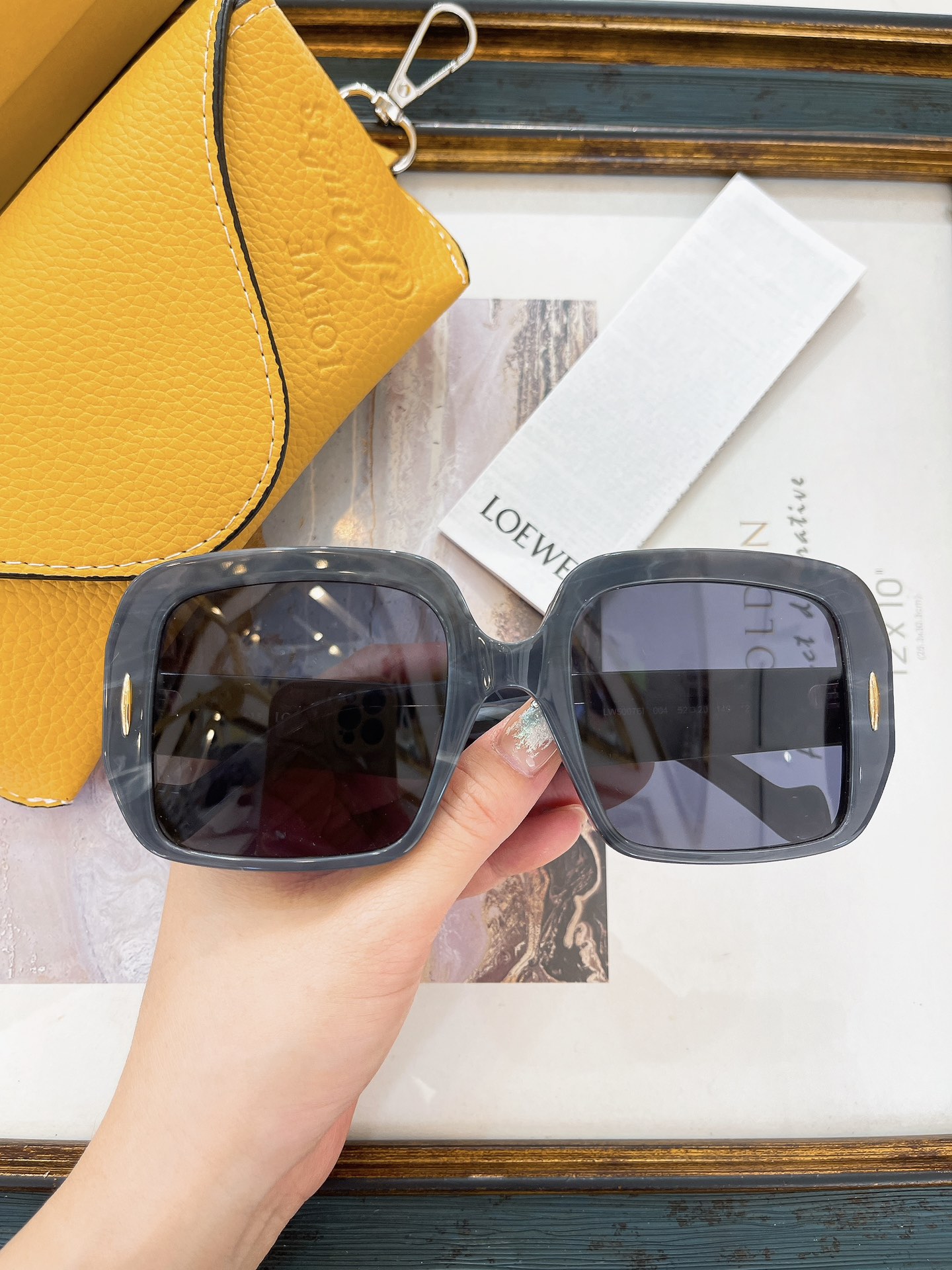 Loewe 罗意威墨镜