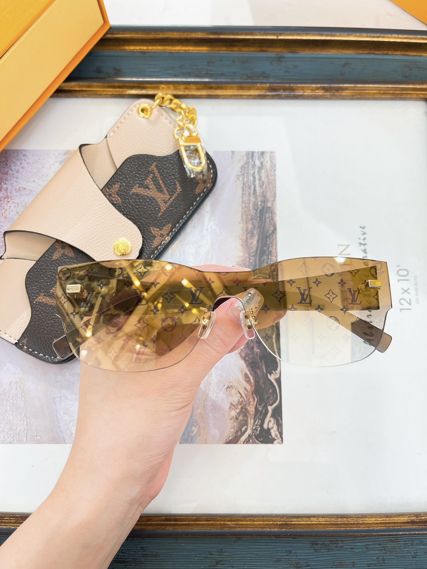 Louis Vuitton LOUIS VUITTON太阳眼镜