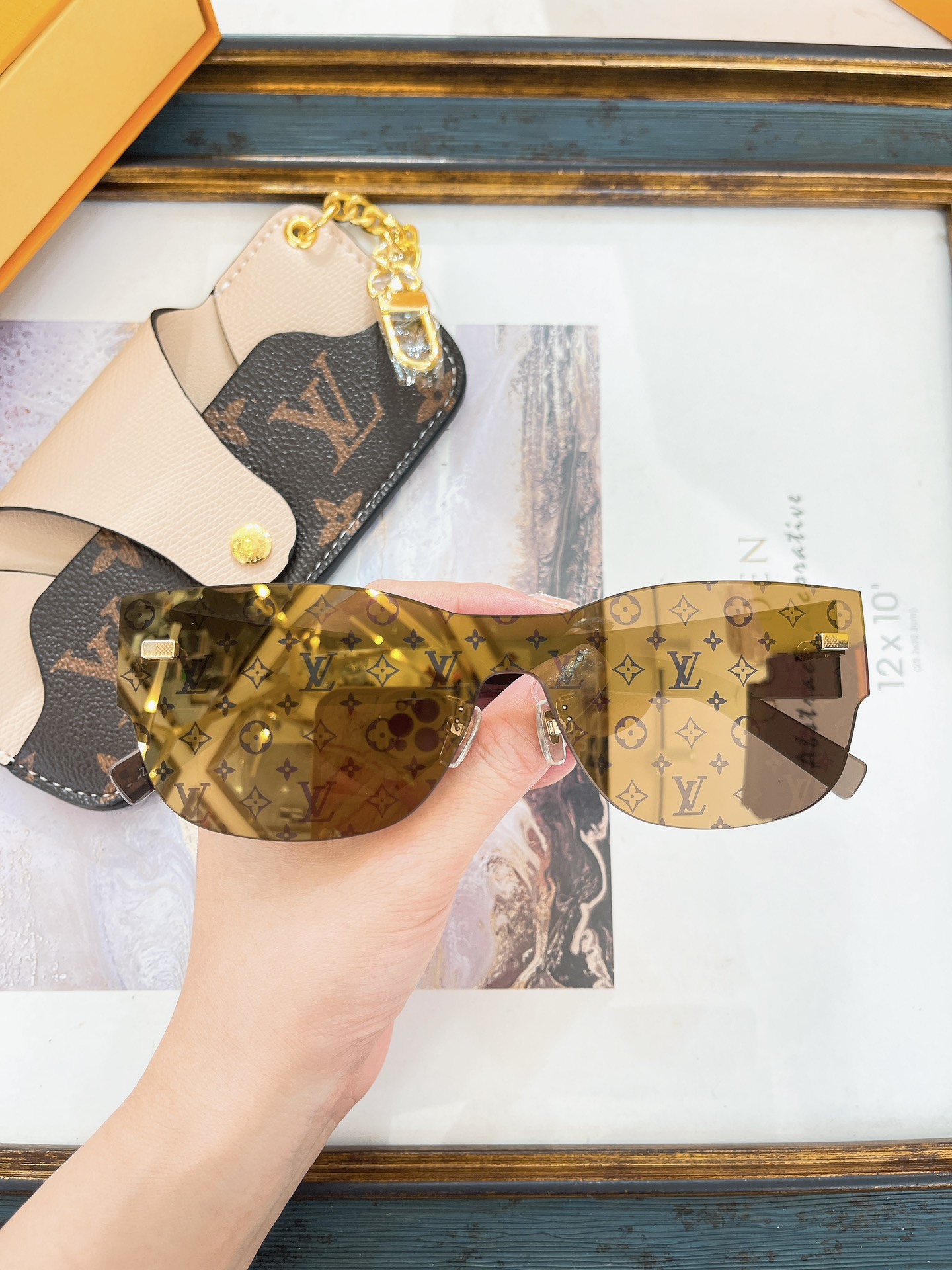 Louis Vuitton LOUIS VUITTON太阳眼镜