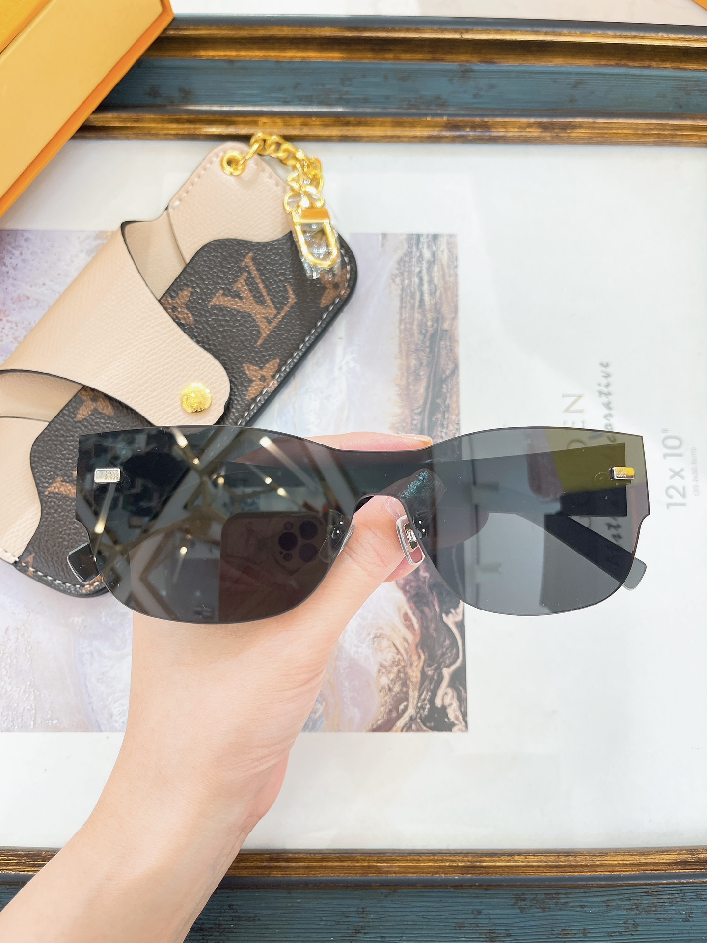 Louis Vuitton LOUIS VUITTON太阳眼镜