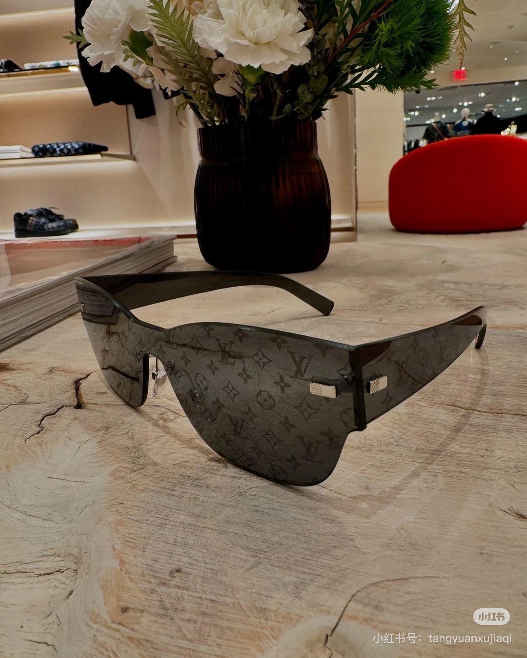 LOUIS VUITTOMODEL：Z2198USIZE：145口0-138