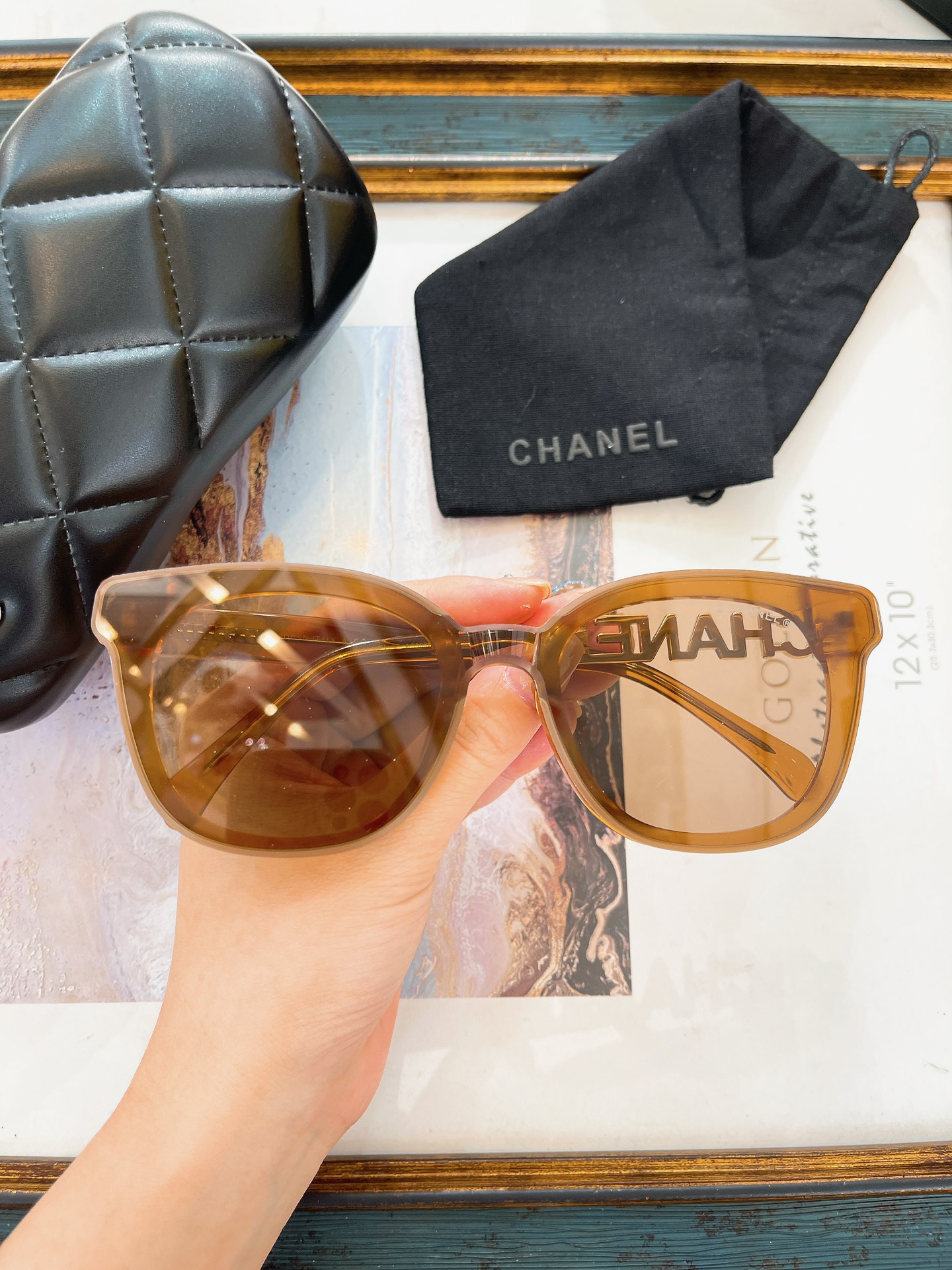 Chanel 香奈儿墨镜